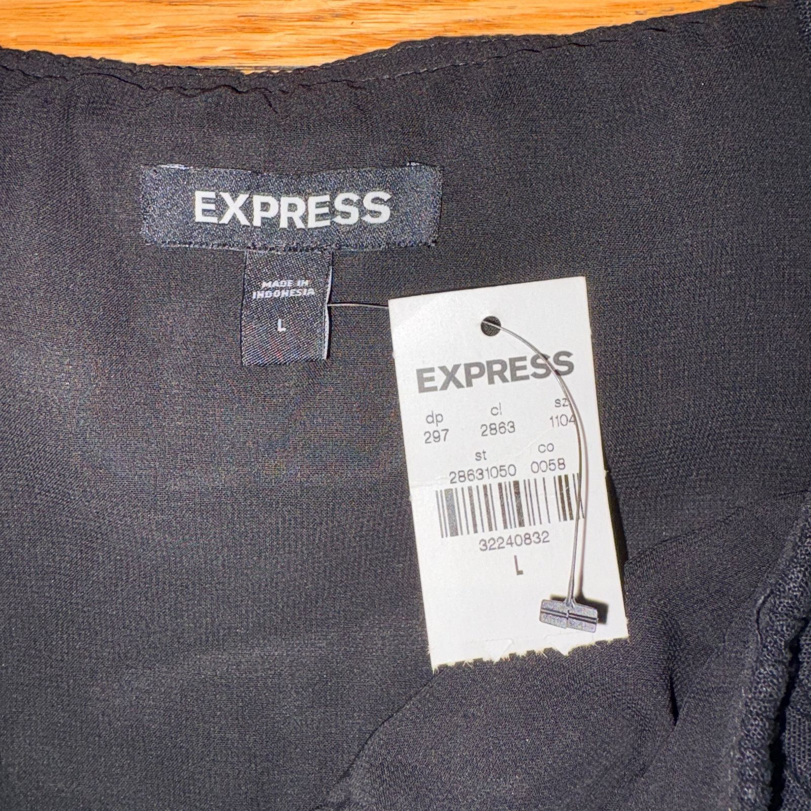 Express Brand new Express Black Top Size L / US 10 / IT 46 - 3 Thumbnail