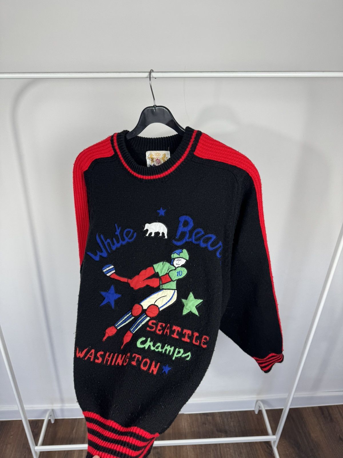 Other Vintage White Bear Seattle Washington Champs Knit Sweater M Size US M / EU 48-50 / 2 - 8 Thumbnail