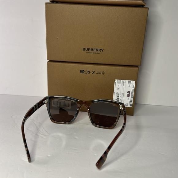 Burberry Burberry New Authentic Limited Availability Check Square S Size ONE SIZE - 8 Thumbnail