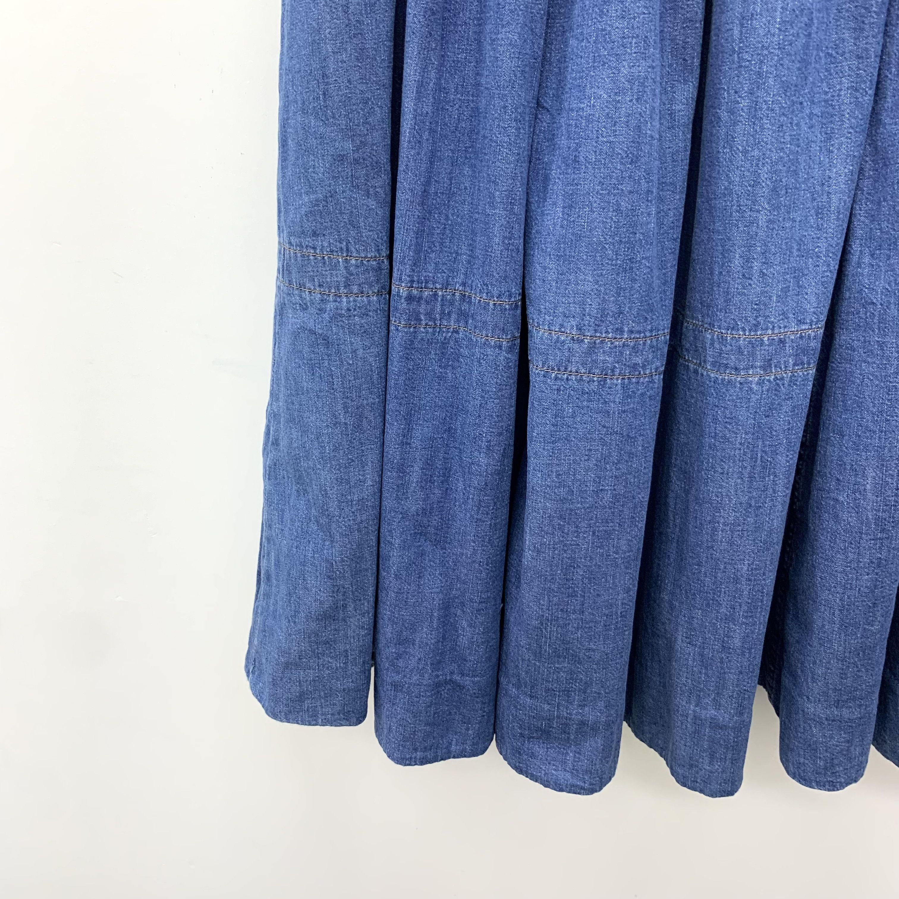 Prada Prada Blue Belted Buckle Cotton Pleated Denim Skirt (Size M) Size 40" / US 18 - 7 Thumbnail