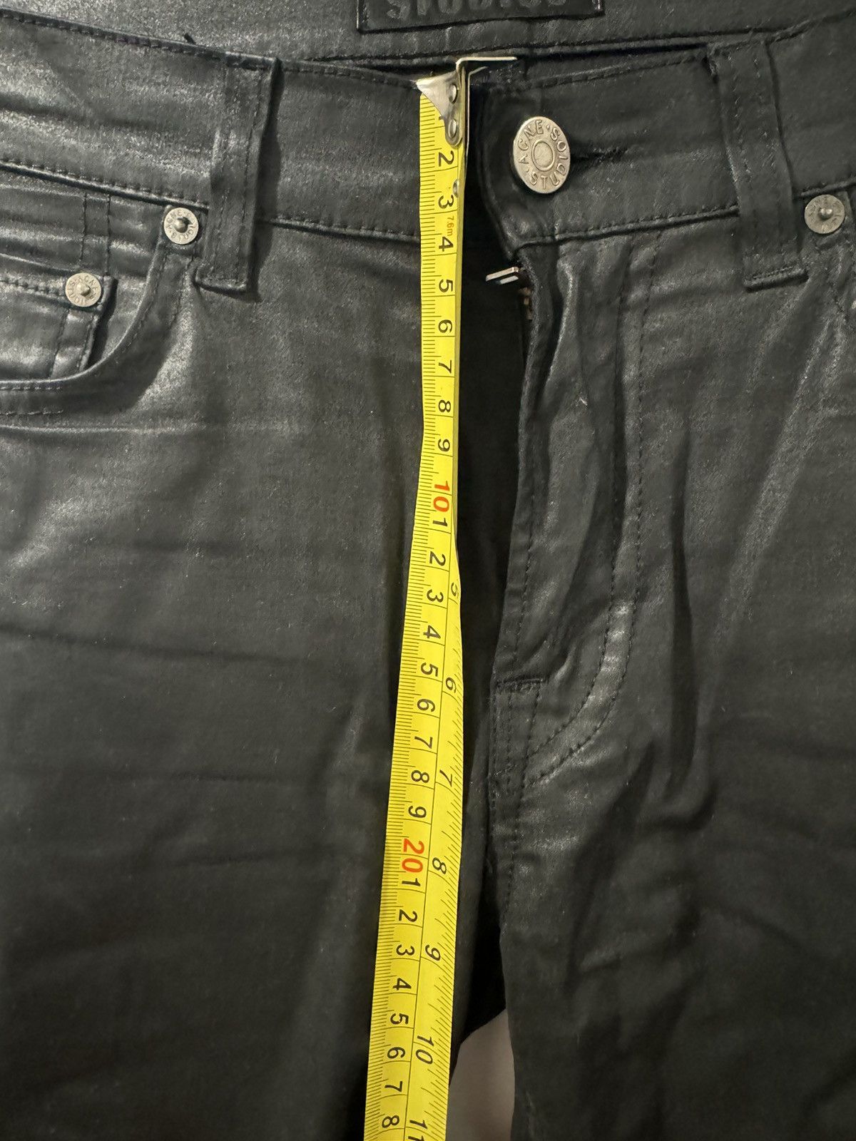 Acne Studios Acne Studios waxed “pleather” jeans 2017 Size US 28 / EU 44 - 6 Thumbnail