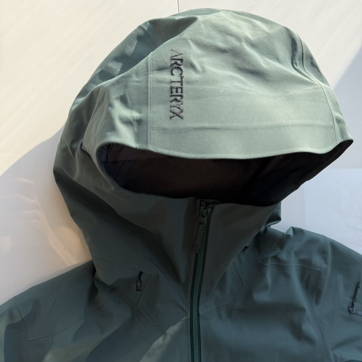 Arc'teryx Arc’teryx Sentinel Jacket Size M / US 6-8 / IT 42-44 - 9 Thumbnail