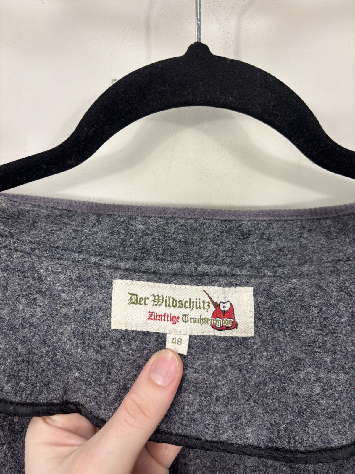 Other Vintage Der Wildschutz Trachten Grey Wool Cardigan Jacket Size L / US 10 / IT 46 - 13 Thumbnail