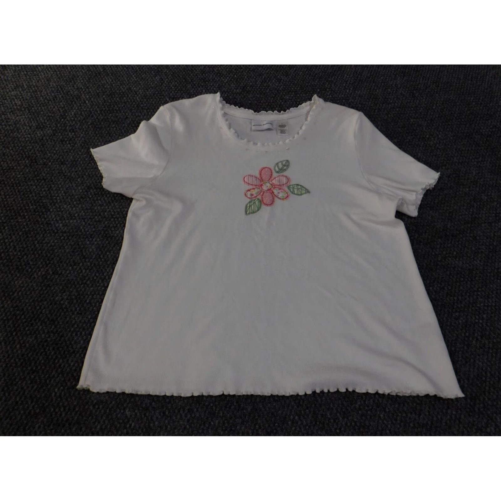 Vintage Alfred Dunner Blouse Shirt L White Floral Embroidered Knit Cotton Polyester Pullover Round Neck Short Sleeve Ladies Casual Stretch Mens? Ladies Size L / US 10 / IT 46 - 4 Thumbnail