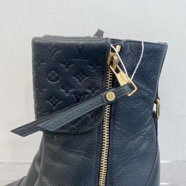 Louis Vuitton Louis Vuitton Classic Black Ankle Boots for Women -2508 Size US 4 / IT 34 - 5 Thumbnail