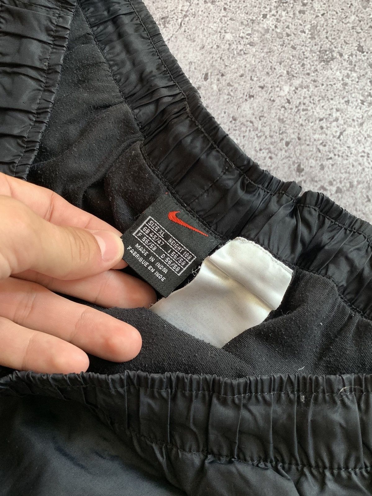 Nike 🔥VINTAGE NIKE NYLON DRILL BAGGY SWEATPANTS Size US 36 / EU 52 - 12 Thumbnail