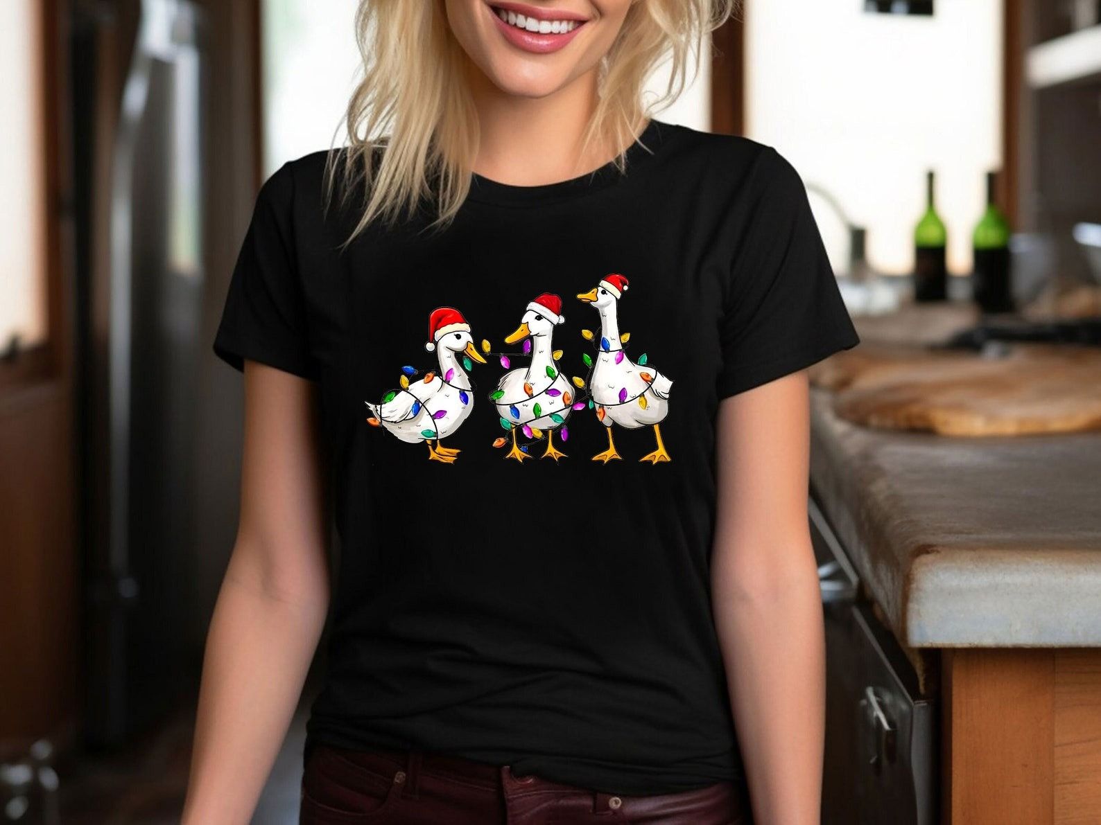 Designer × The Unbranded Brand Reindeer Shirt, Cute Christmas T-shirt, Christmas shirt Size XL / US 12-14 / IT 48-50 - 1 Thumbnail
