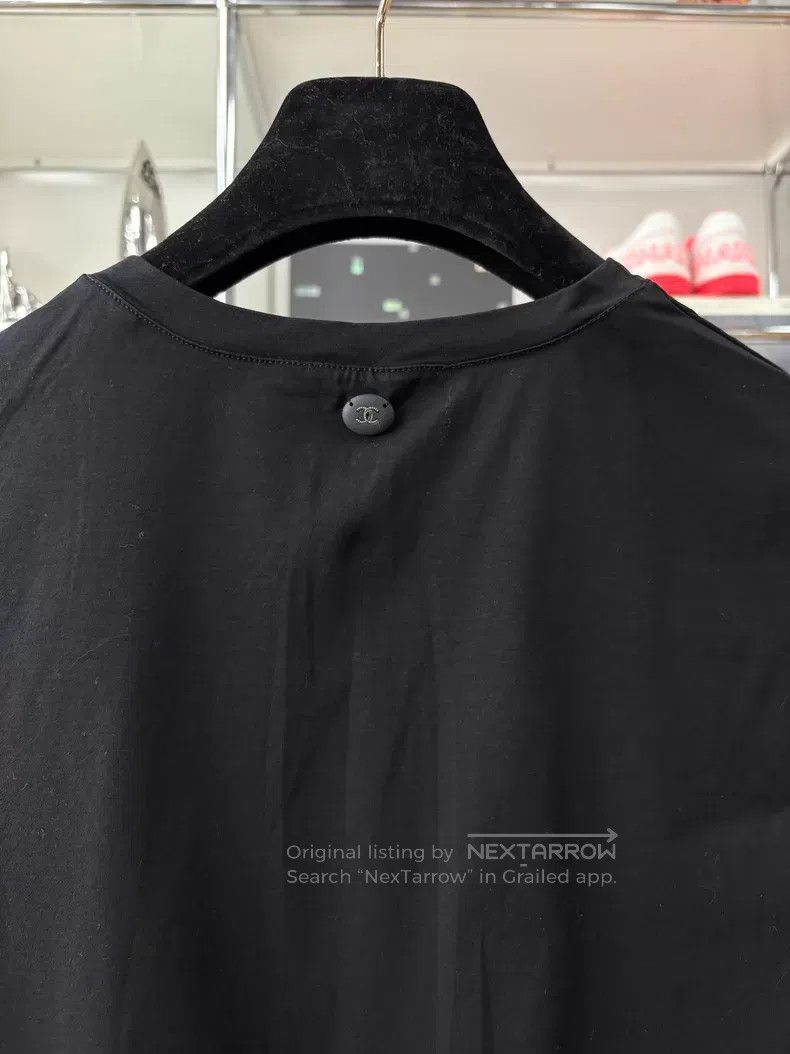 Chanel Chanel Black and blue velvet logo short sleeves Size XS / US 0-2 / IT 36-38 - 4 Thumbnail