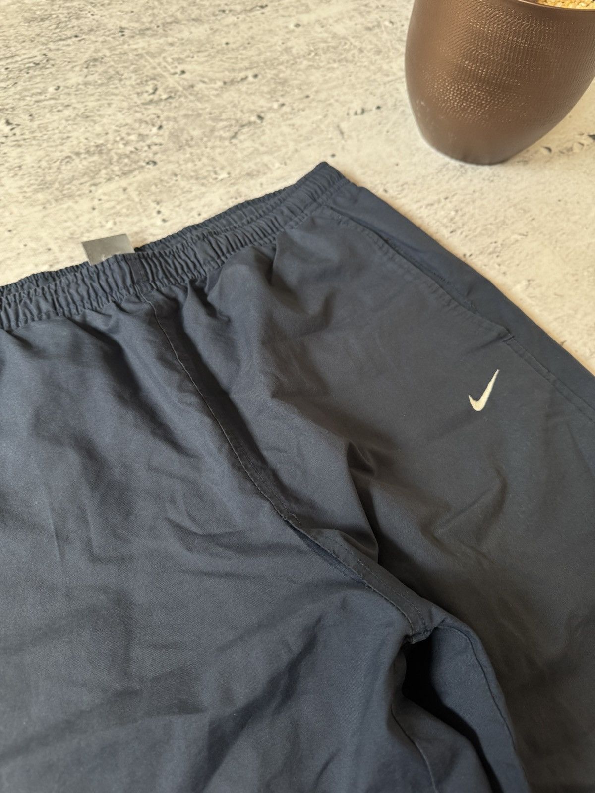 Nike × Vintage NIKE NYLON VINTAGE Y2K OVERSIZE BAGGY FIT PANTS SWEATPANTS Size US 32 / EU 48 - 7 Thumbnail