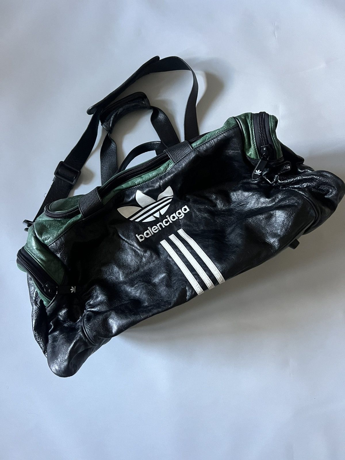 Balenciaga x Adidas Leather Gym Bag Size ONE SIZE - 3 Thumbnail