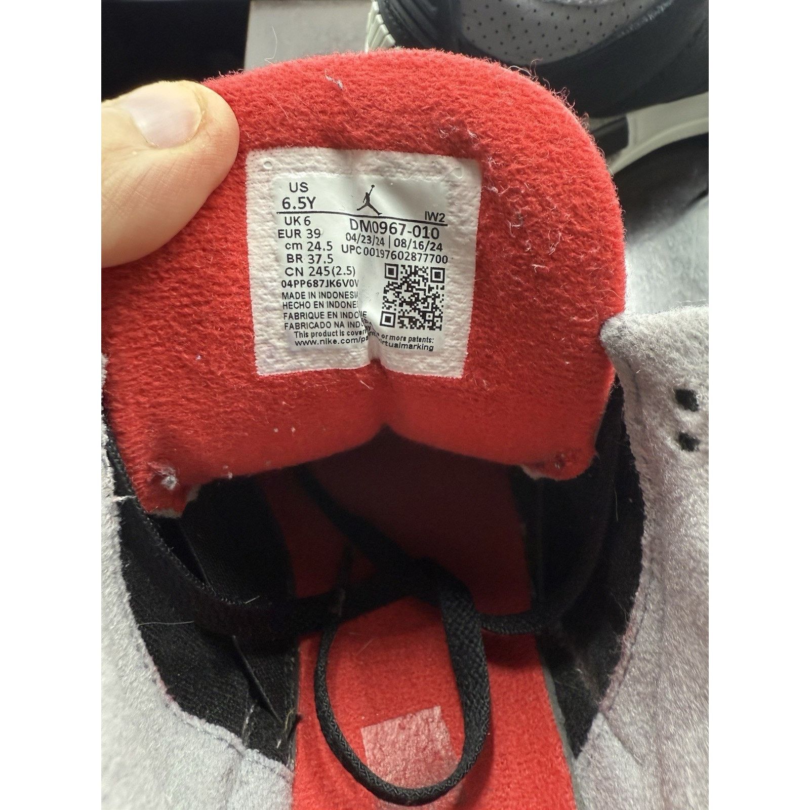 Jordan Brand Size 6.5y Jordan 3 Retro Black Cement DM0967-010 NBS456 Size US 6.5 / IT 36.5 - 5 Thumbnail