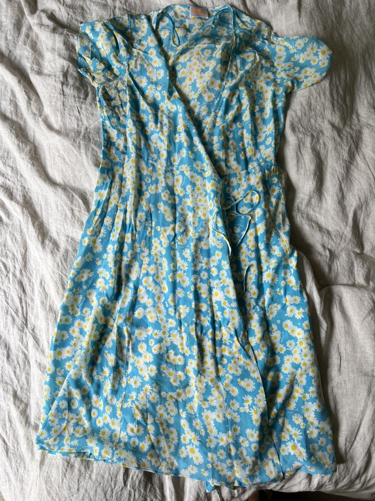 Other 100% silk From Future Daisy print wrap dress Size M / US 6-8 / IT 42-44 - 1 Thumbnail