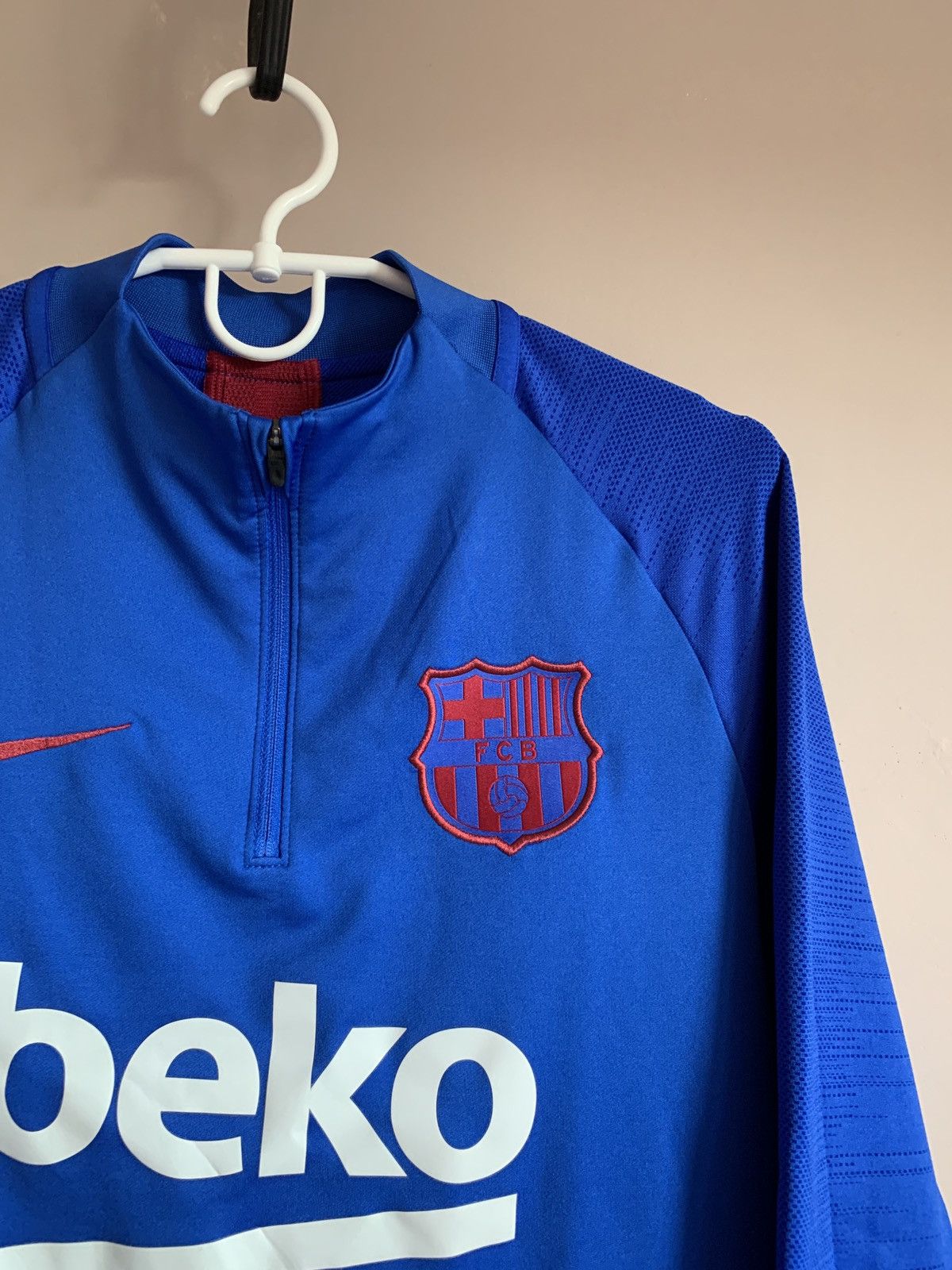 Nike Barcelona 2019 Training Football Top Long Sleeve Shirt Nike Size US S / EU 44-46 / 1 - 4 Thumbnail