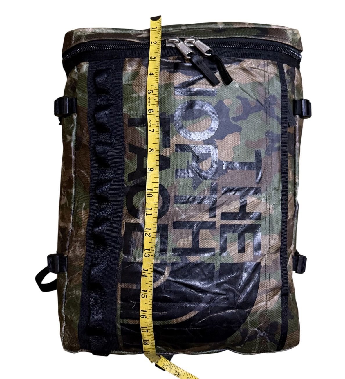The North Face The North Face Camouflage Camo Waterproof Bagpack Size ONE SIZE - 7 Thumbnail