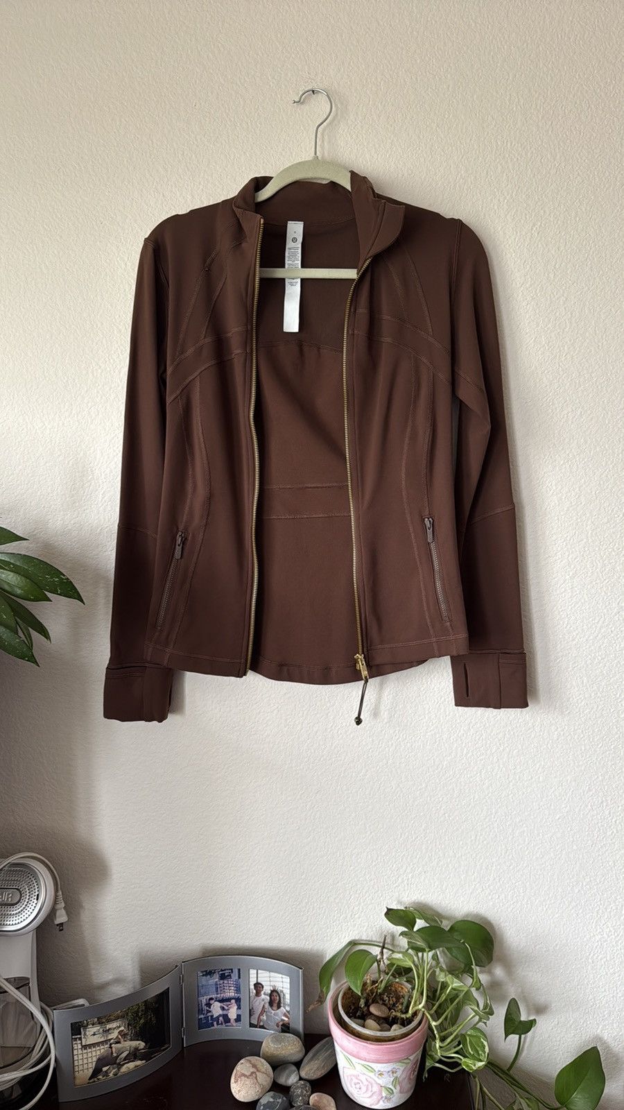 Lululemon lululemon athletica define Jacket size 6 color in JAVA/gold Size M / US 6-8 / IT 42-44 - 1 Thumbnail