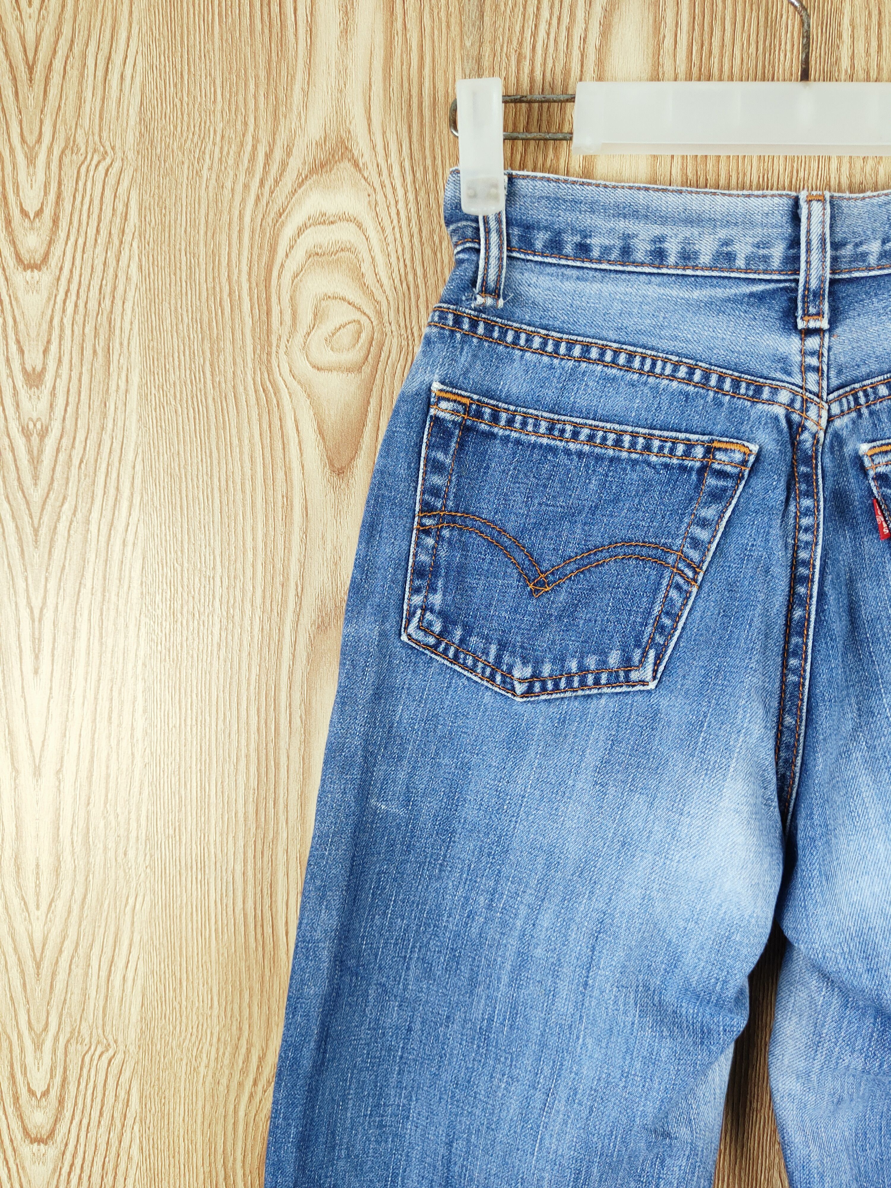 Levi's w515 Levi's Blue Distressed Ripped Jeans #W229 Size US 27 - 8 Thumbnail
