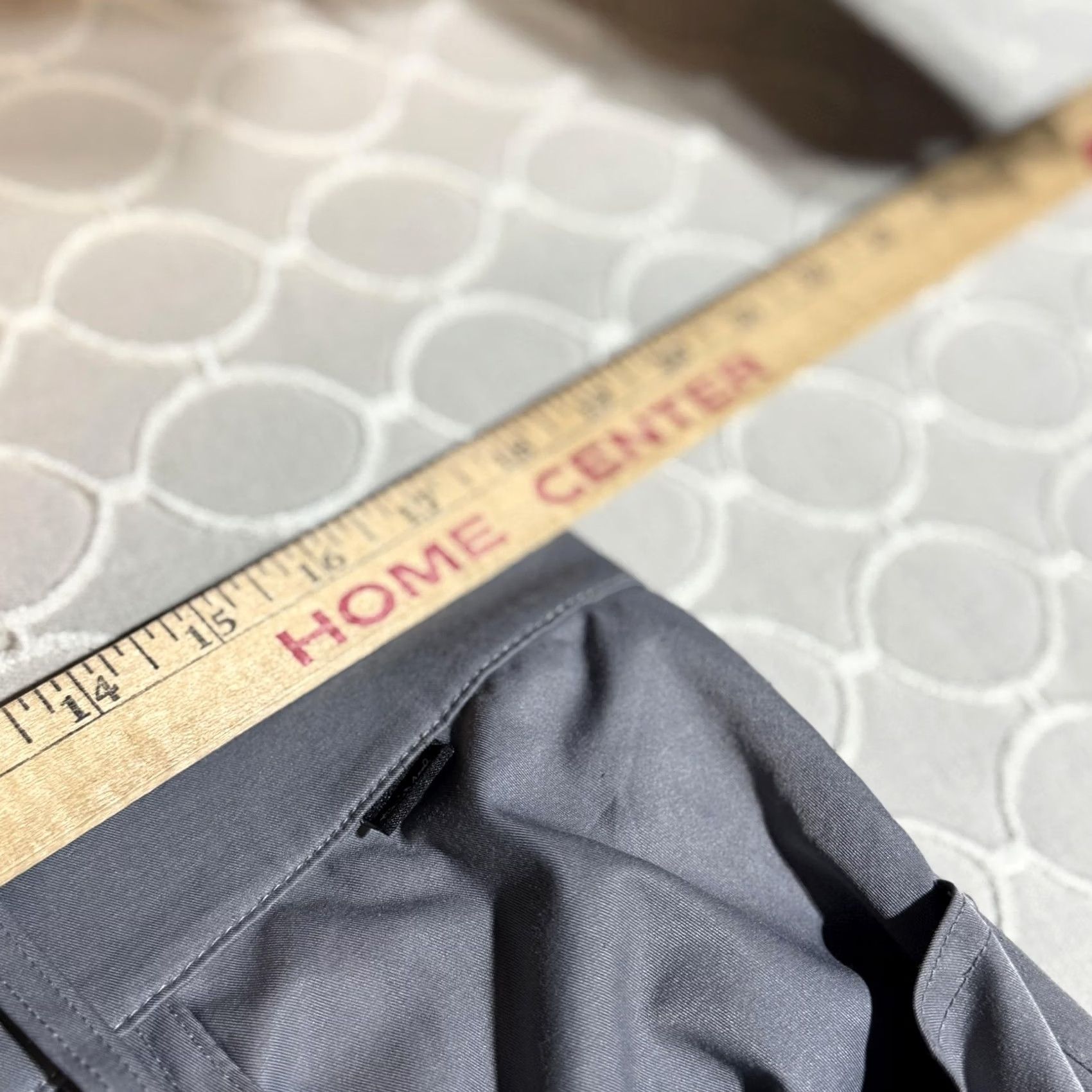 TravisMathew VINTAGE TravisMathew Pants Mens 34 Gray Performance Travel Hidden Zip Pocket Golf Size US 34 / EU 50 - 6 Thumbnail