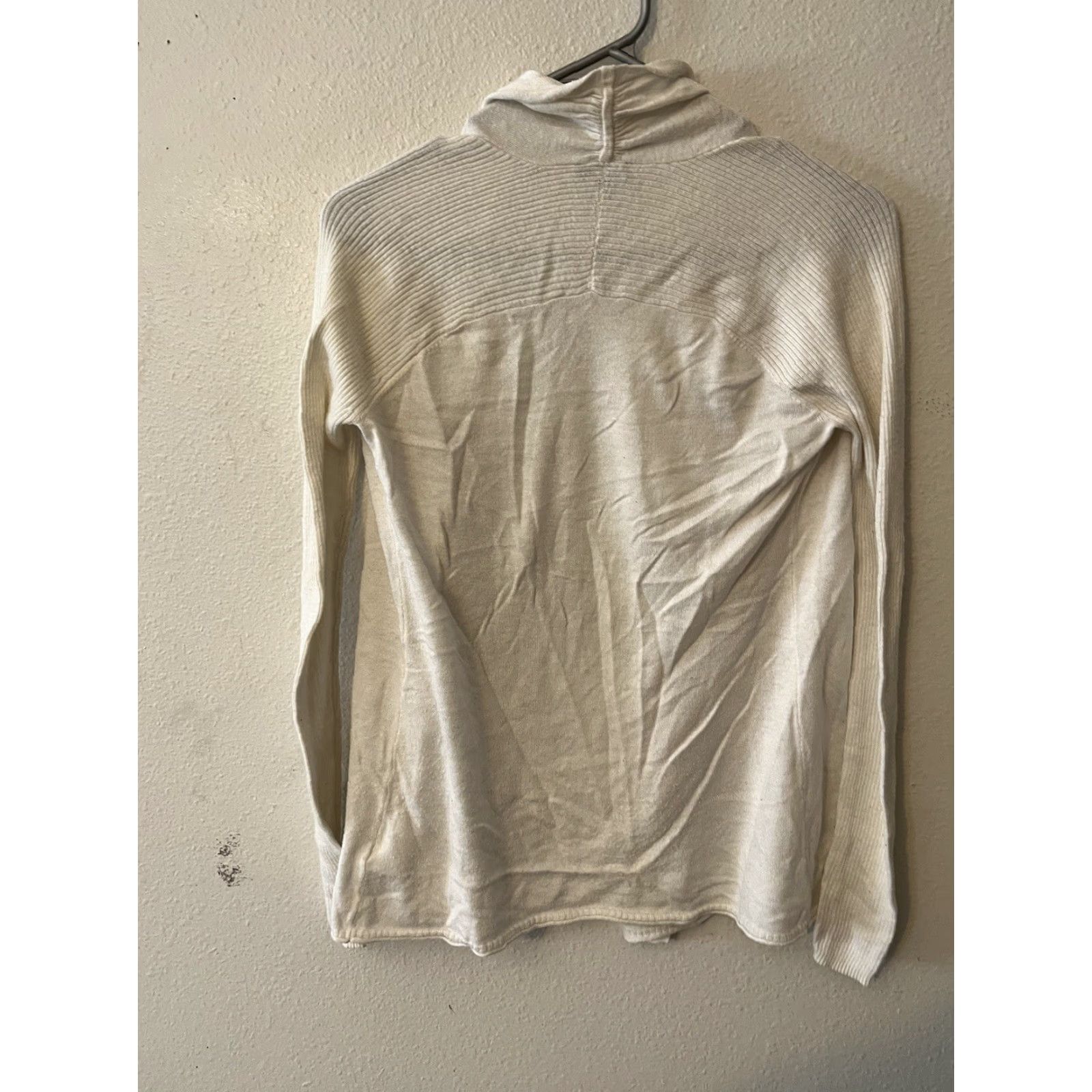 Express Express Cardigan Shirt Women’s Small White Long Sleeve Open Lightweight Knit Cotton Blend Solid Fall Spring Summer Winter Weather Size S / US 4 / IT 40 - 3 Thumbnail