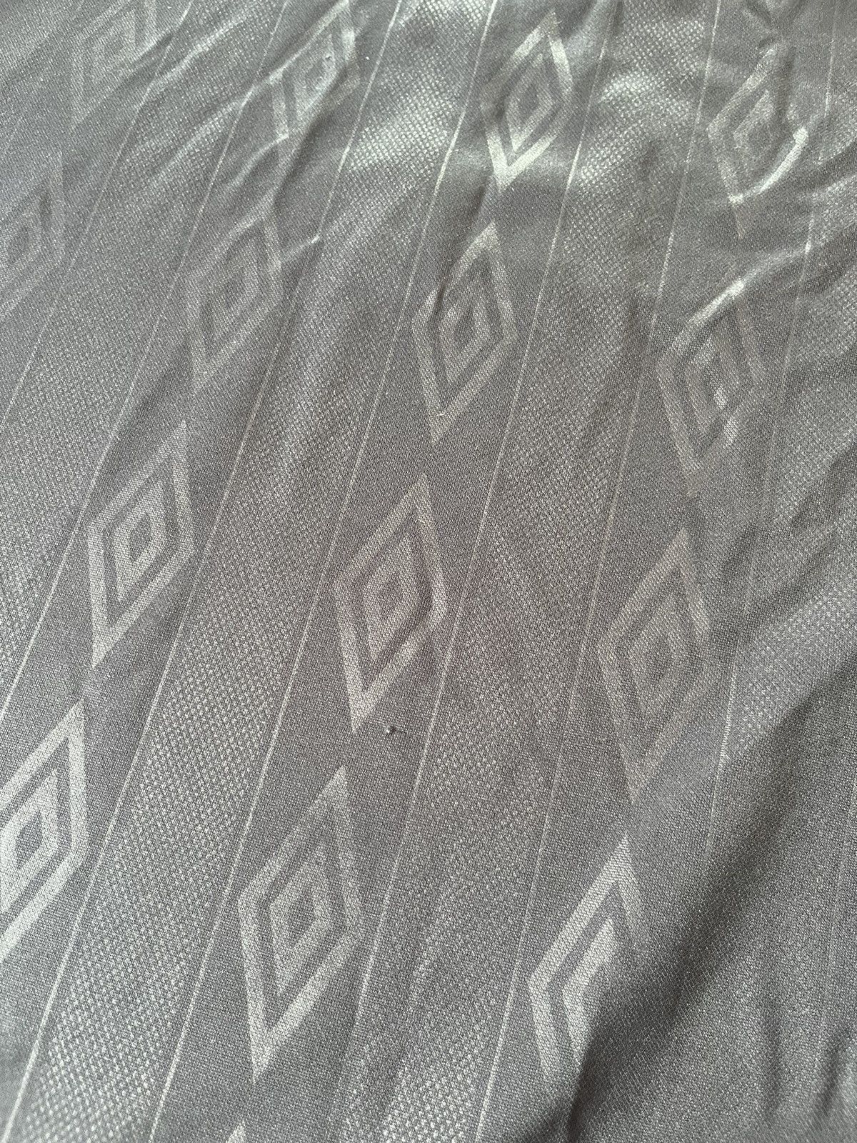 Umbro Vintage Umbro Jersey Style Monogram Big Logo T-Shirt Size XL Size US XL / EU 56 / 4 - 9 Thumbnail