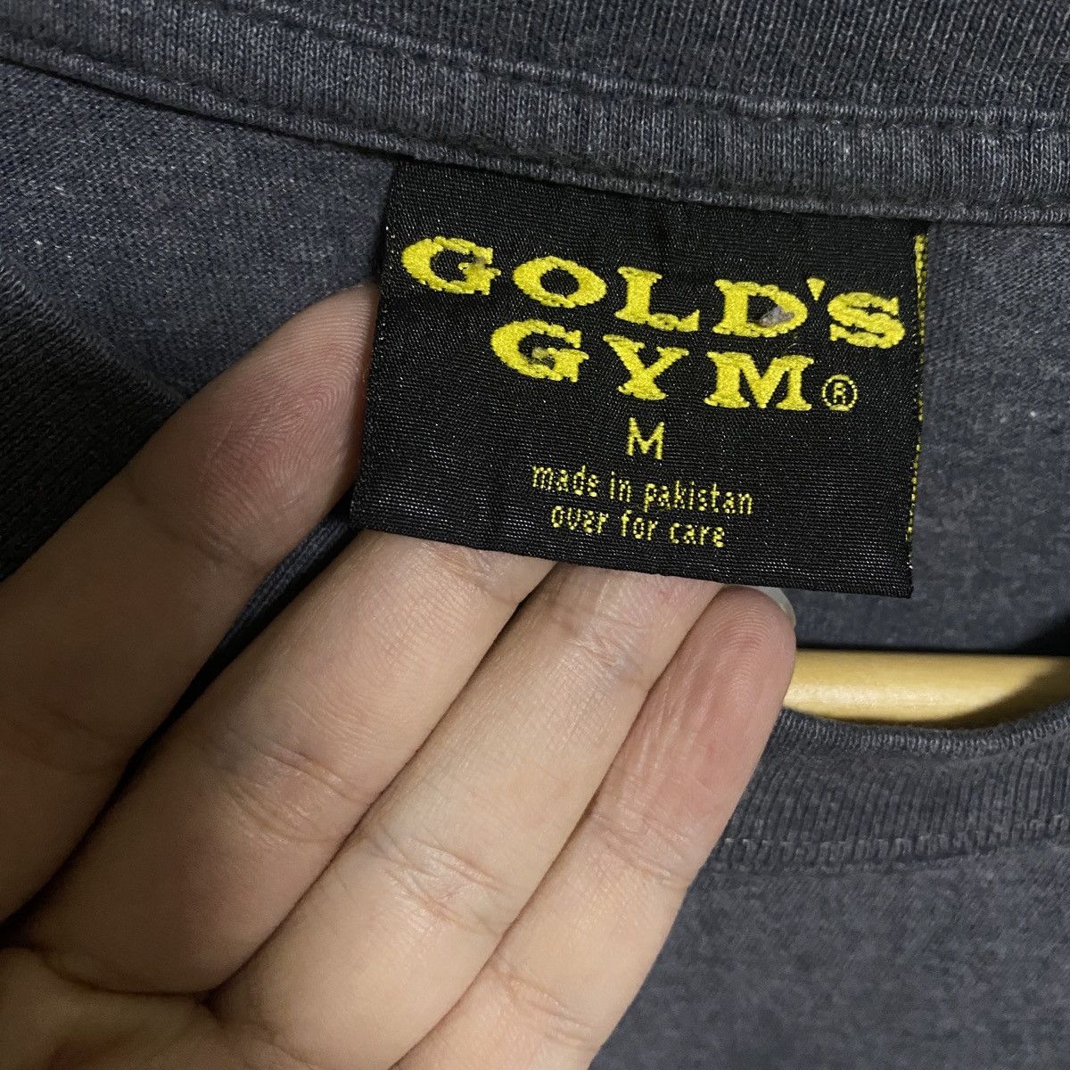 Other Gold’s gym middle logo good condition full tag Size US S / EU 44-46 / 1 - 4 Thumbnail