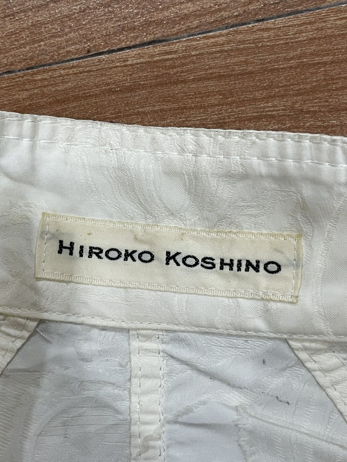 Hiroko Koshino Homme Hiroko Koshino Cream Top Size XS / US 0-2 / IT 36-38 - 3 Thumbnail