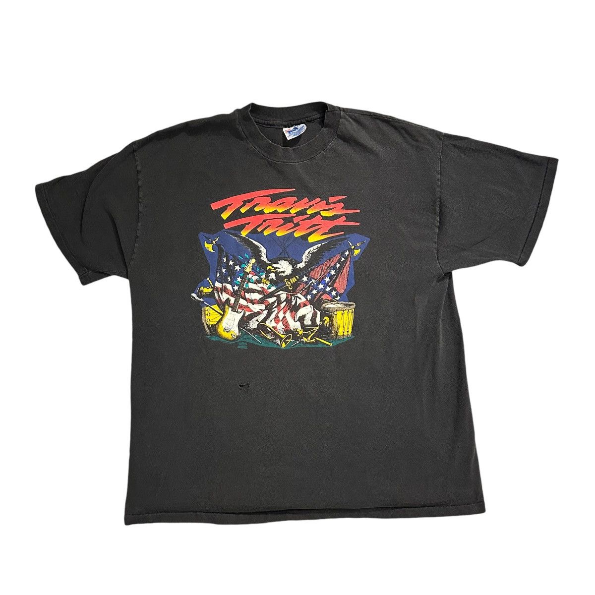 Band Tees × Hanes × Vintage Vintage 1993 Travis Ritt Kiss you Flag Concert Tour Shirt Size US XL / EU 56 / 4 - 2 Thumbnail