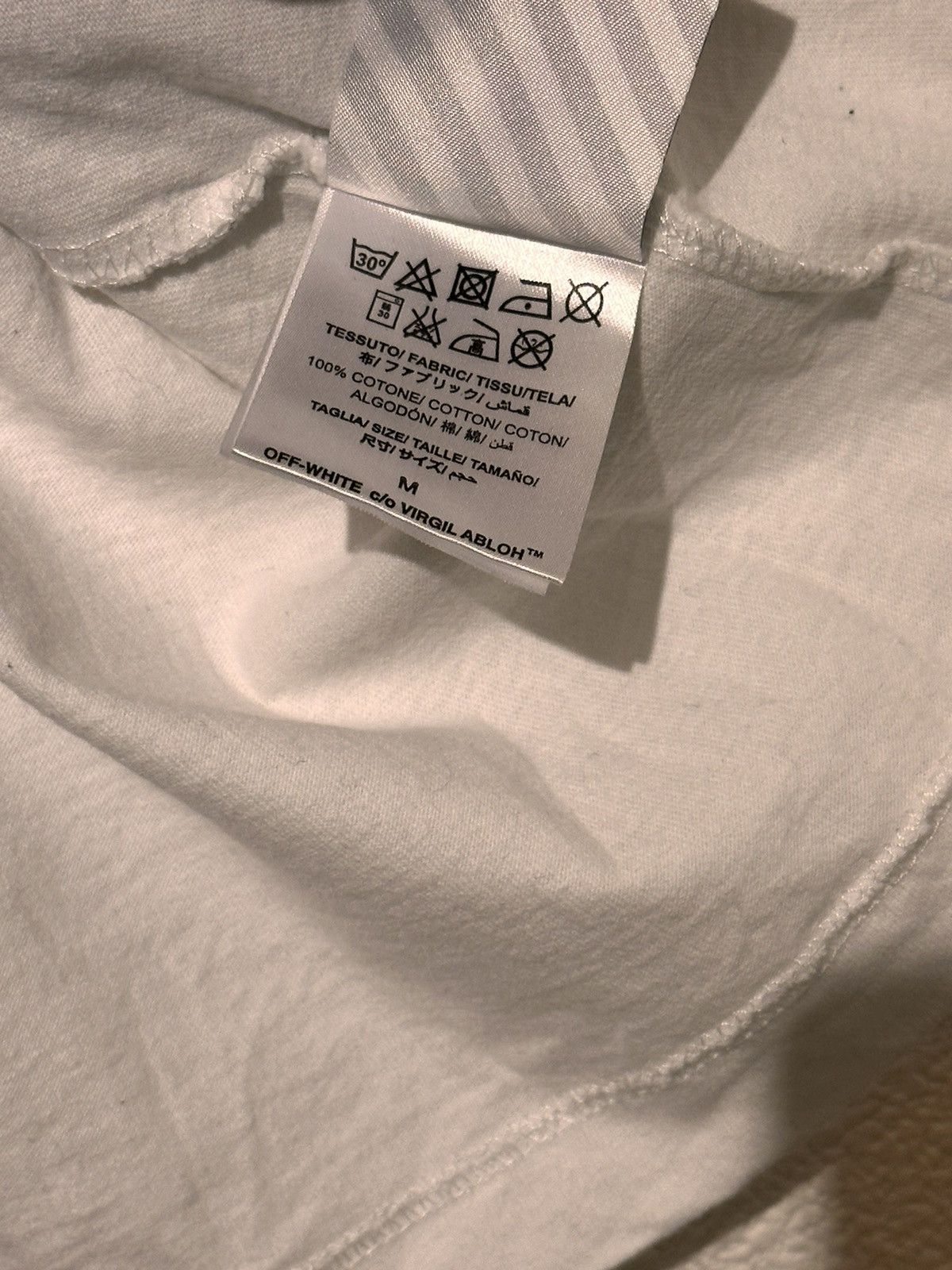 Off-White Caravaggio Tee Size US L / EU 52-54 / 3 - 7 Thumbnail