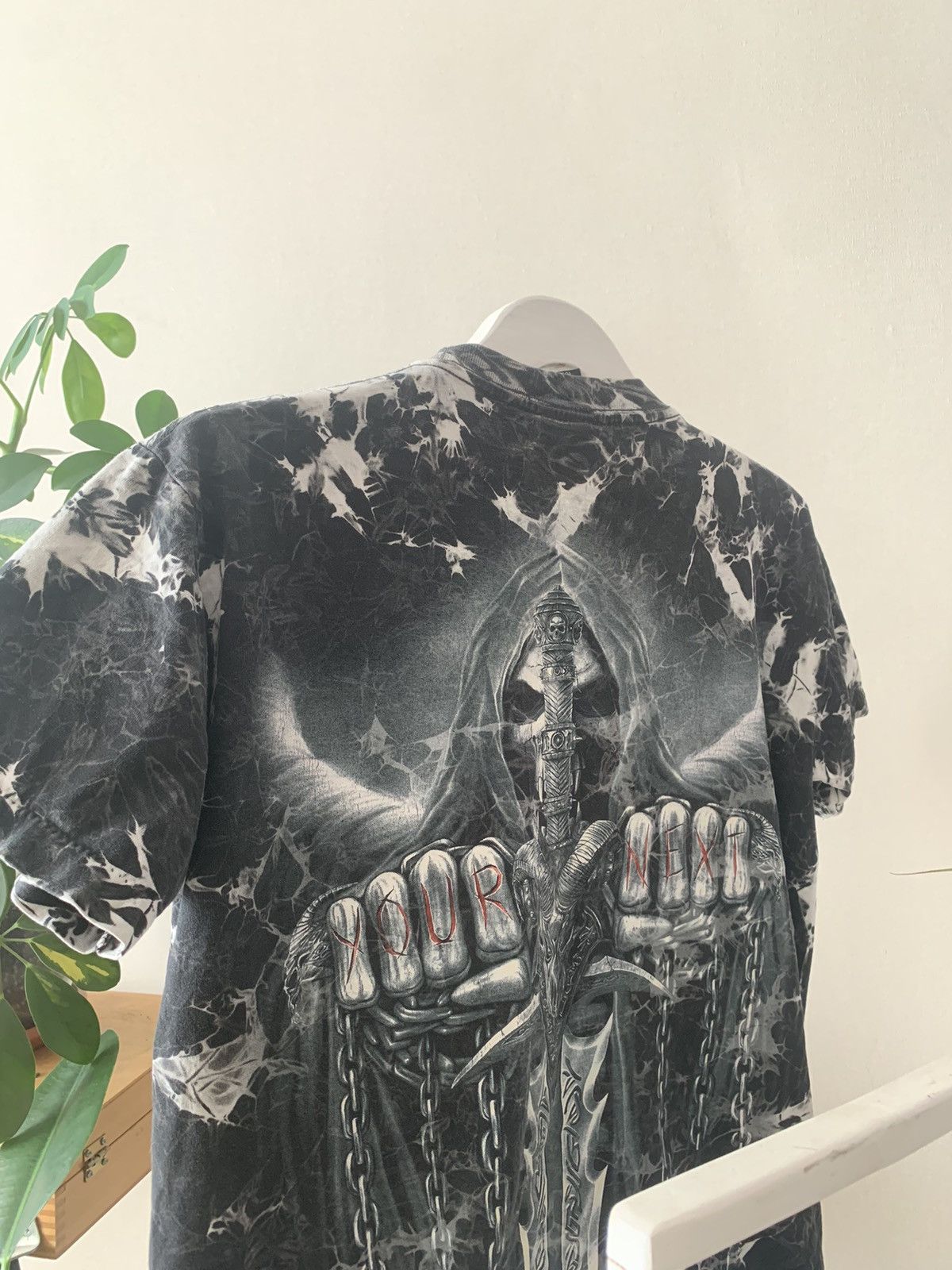 Japanese Brand Crazy vintage Y2K Skull Printed t shirt punk grunge rock Size US M / EU 48-50 / 2 - 3 Thumbnail