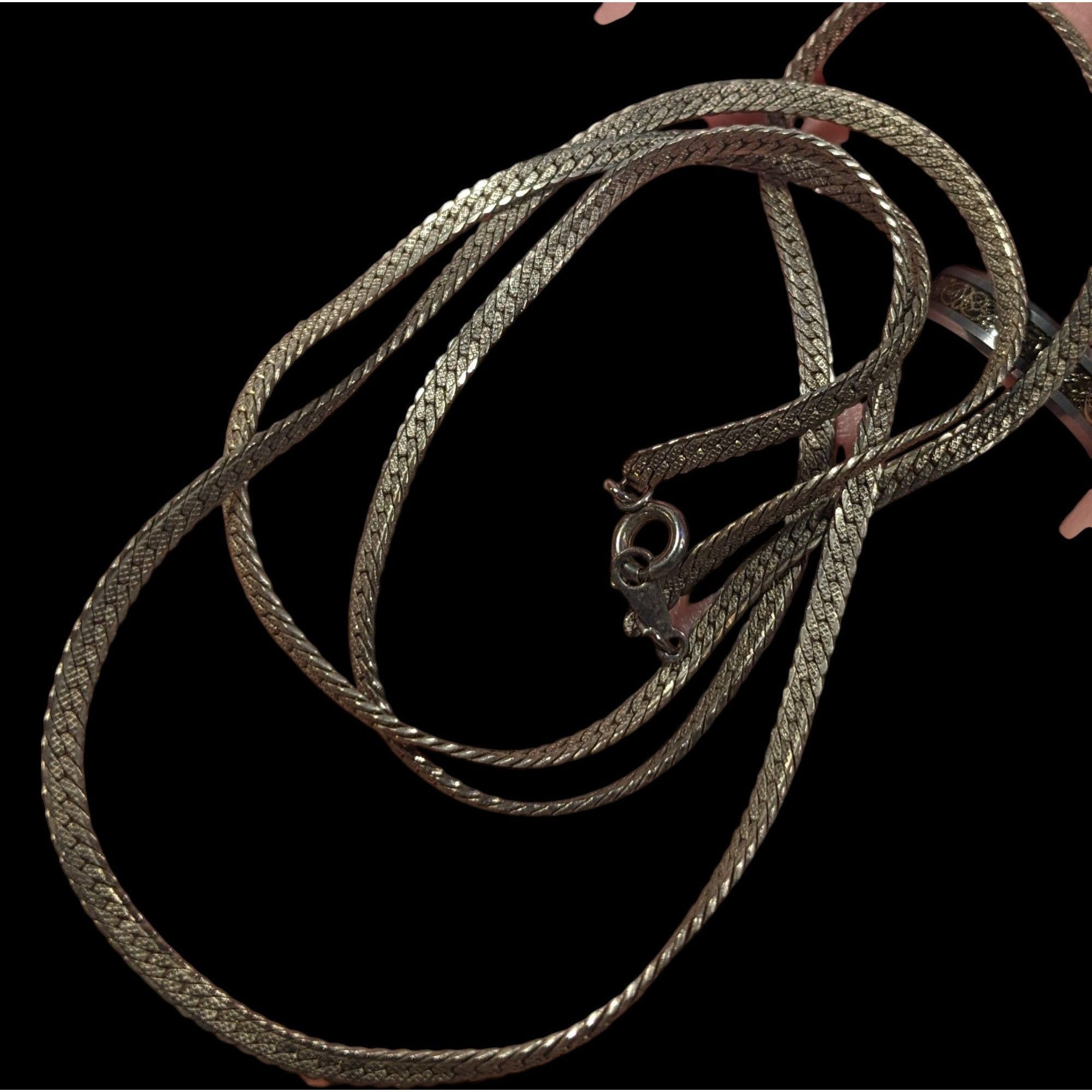 Other Classic Flattened Herringbone Silver Tone Chain Necklace Size ONE SIZE - 5 Thumbnail