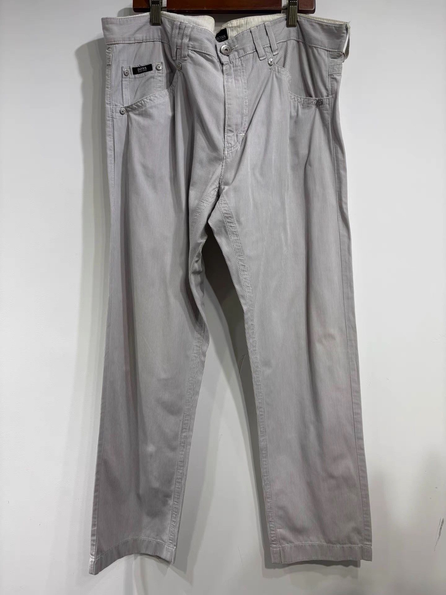 Hugo Boss HUGO BOSS Men's Casual Pants K29 Size US 34 / EU 50 - 1 Thumbnail