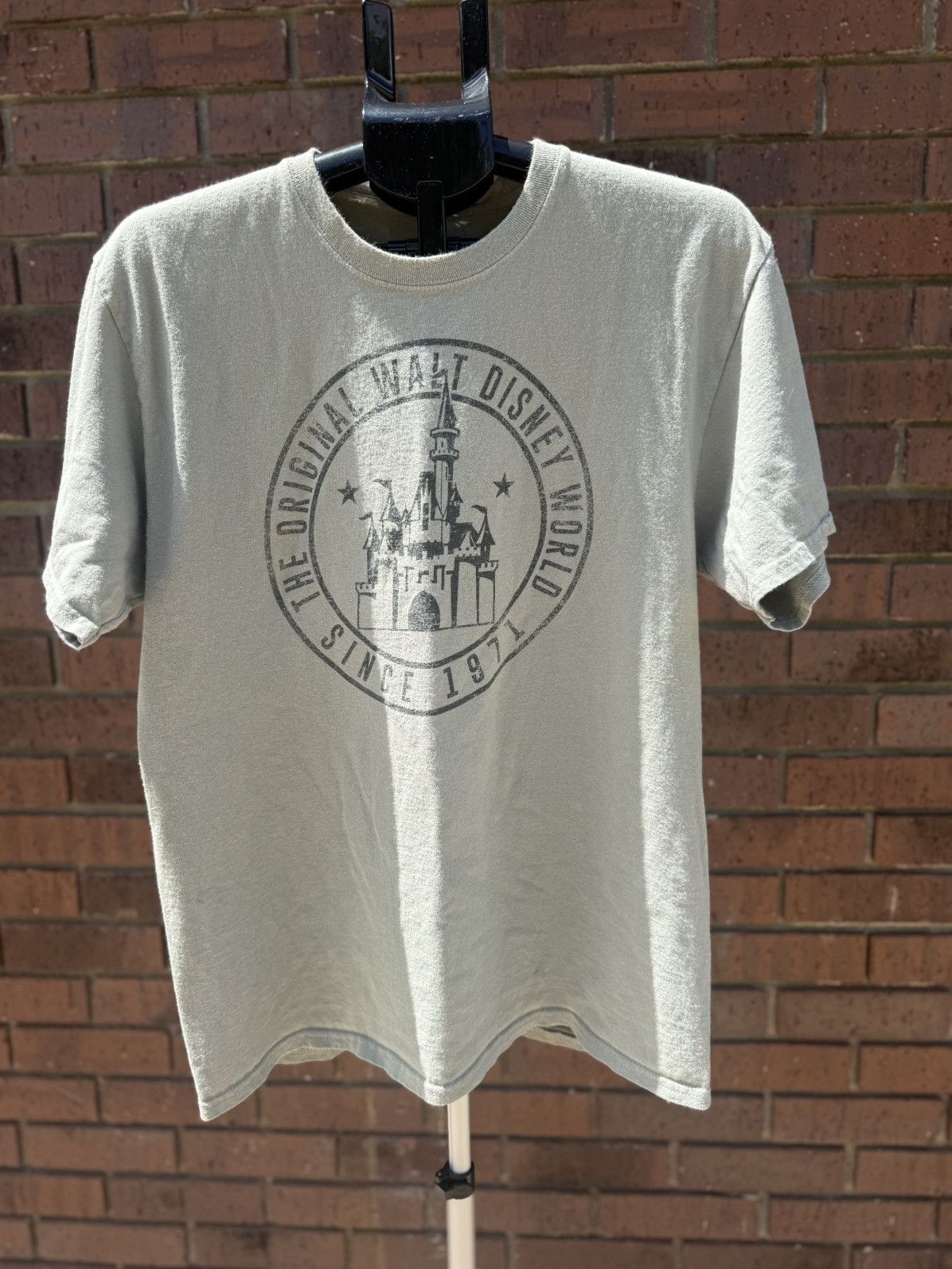 Disney Disney Parks Original Walt Disney World Castle T Shirt Retro Size US L / EU 52-54 / 3 - 3 Thumbnail