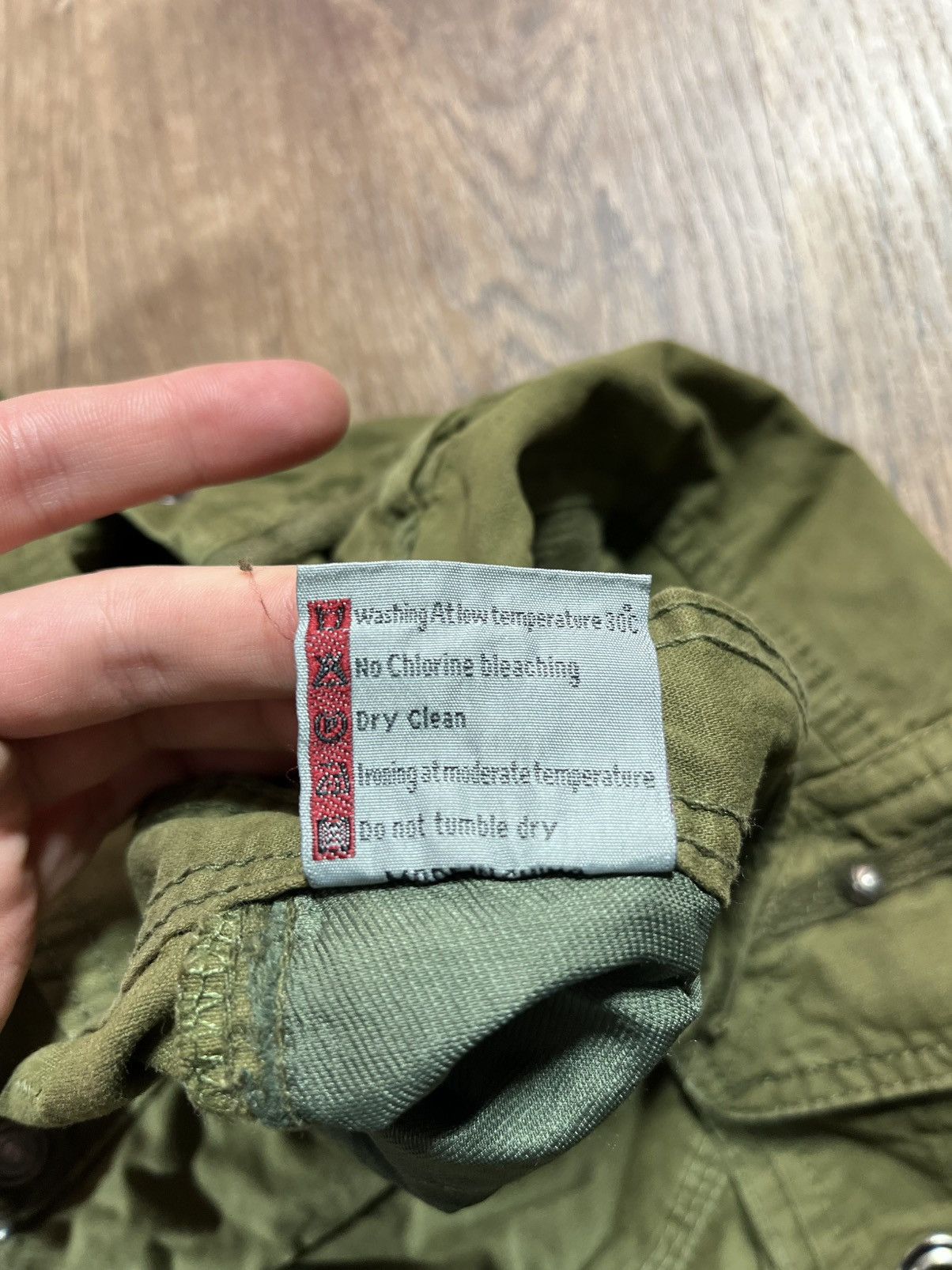 Japanese Brand Vintage Multi pocket Cargo Pants Size US 31 - 11 Thumbnail