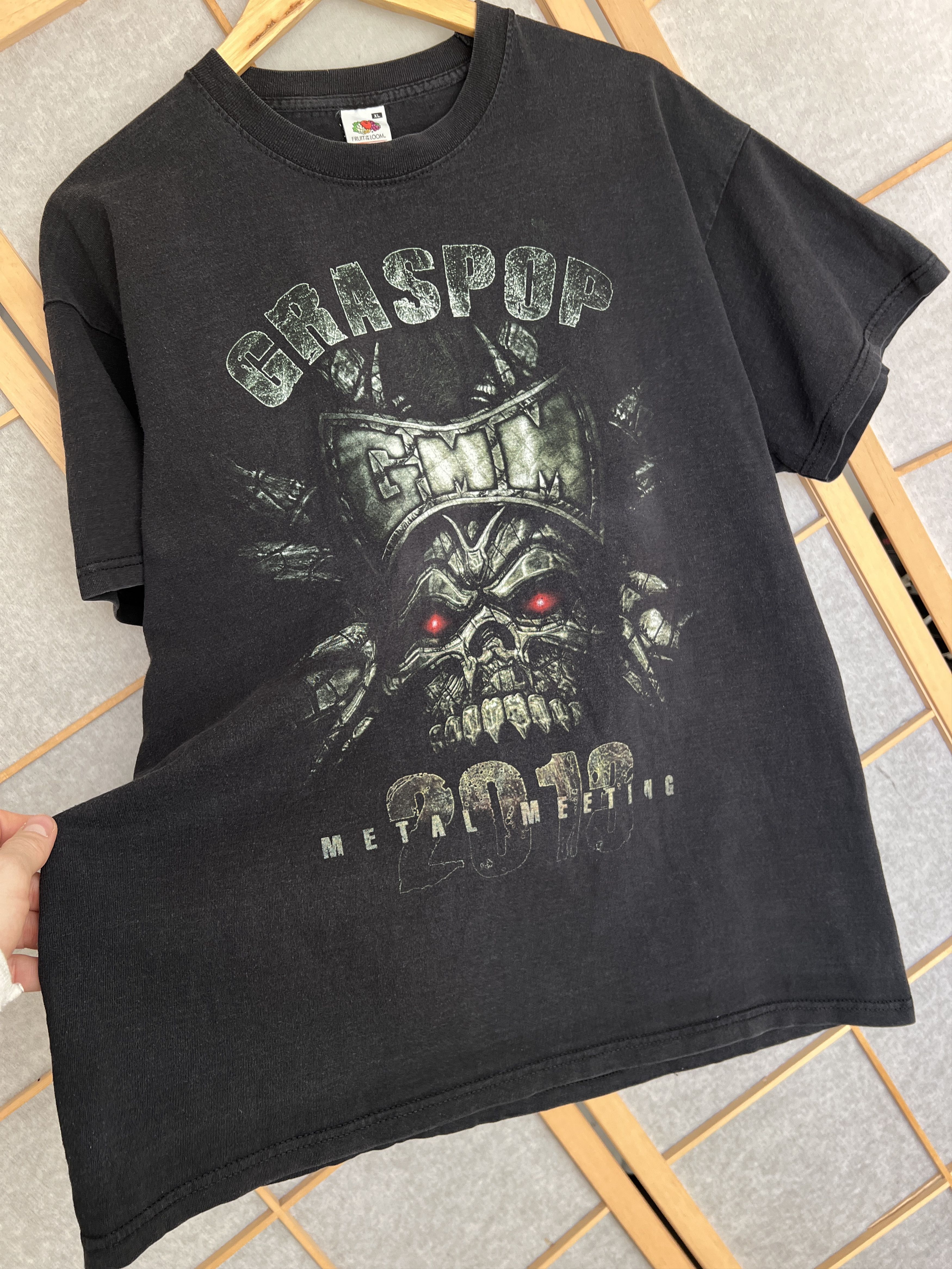 Vintage Rare! Graspop Metal meeting VTG 2013 faded sun t shirt tour Size US XL / EU 56 / 4 - 2 Thumbnail