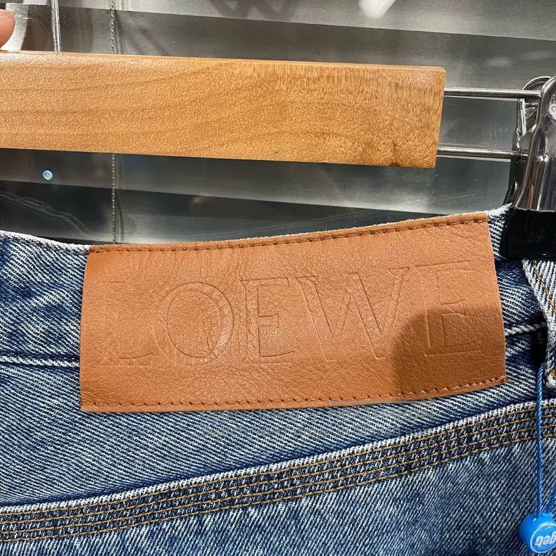 Loewe Loewe Back leather patch double knee embroidered denim tro Size 26" / US 2 / IT 38 - 7 Thumbnail