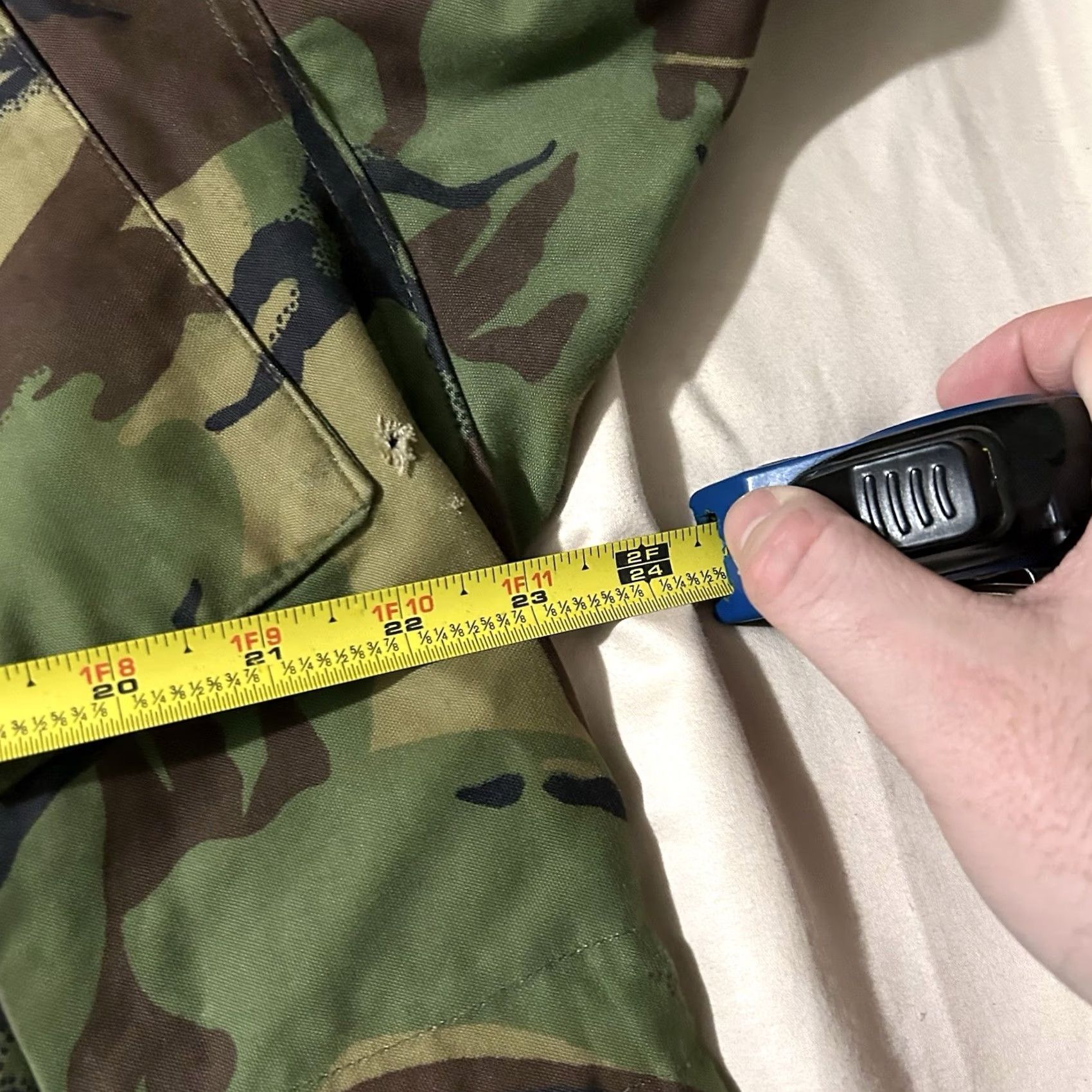 Vintage VINTAGE James Smith & Co British Army Camo DPM Slant Pocket Jacket Large Mens Green Camouflage Military Jacket Pockets Size US L / EU 52-54 / 3 - 7 Thumbnail