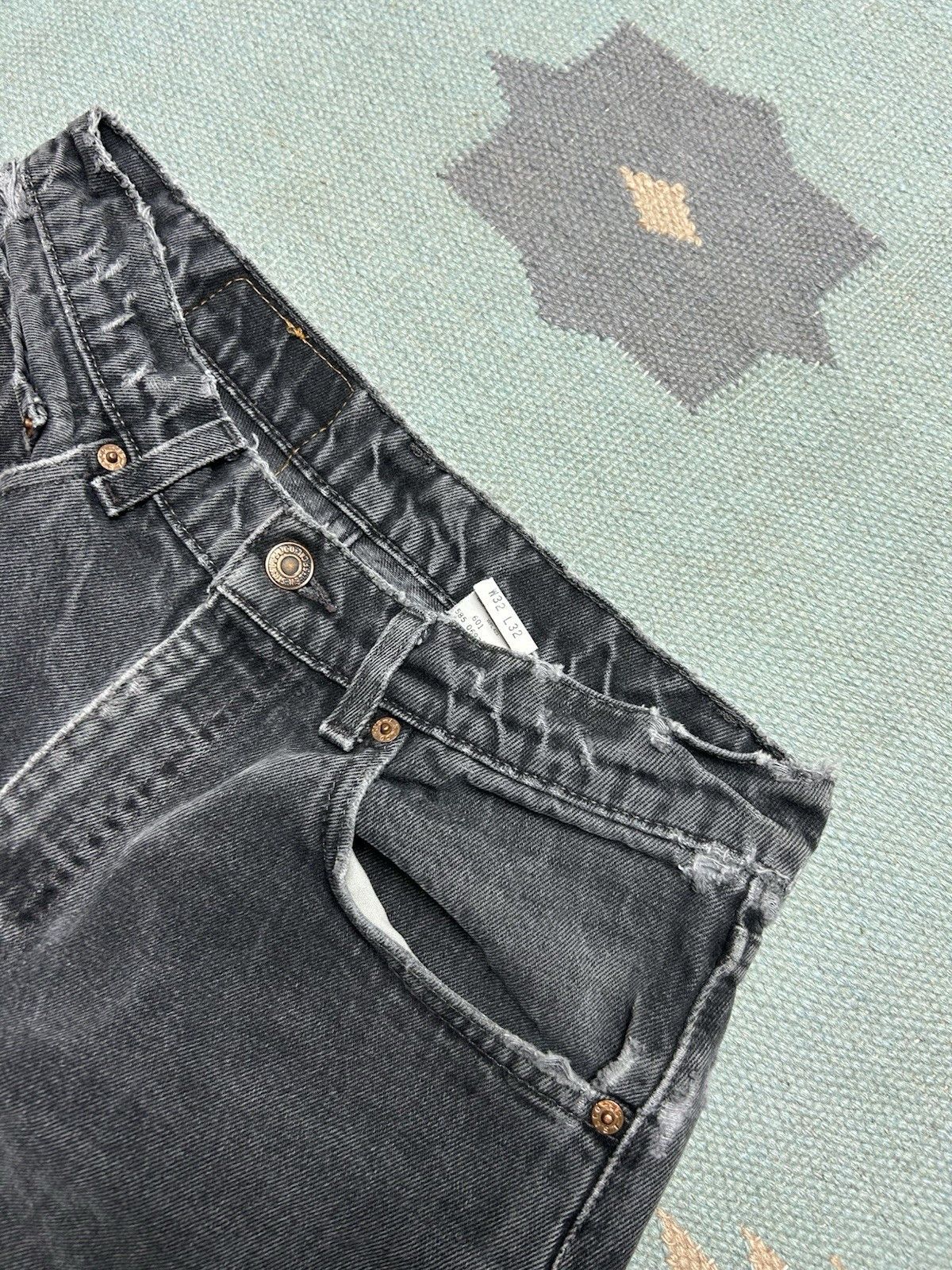 Vintage 90s Levis 550 jeans relaxed faded distress skater USA 30x31 Size US 30 / EU 46 - 8 Thumbnail