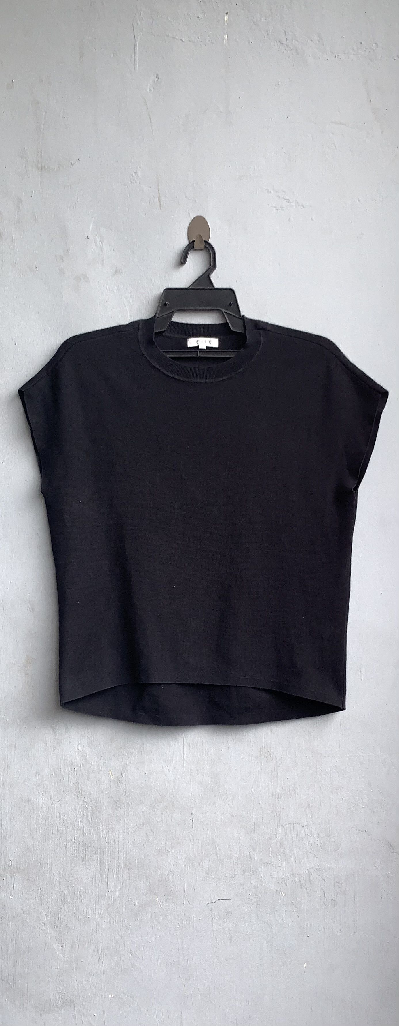 Issey Miyake Issey Miyake PLST Sleeveless Shirt Size US M / EU 48-50 / 2 - 1 Thumbnail