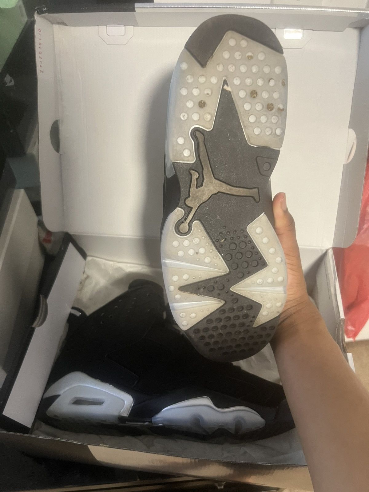 Jordan Brand Air jordan retro 6 black metallic silver black Size US 10 / EU 43 - 4 Thumbnail