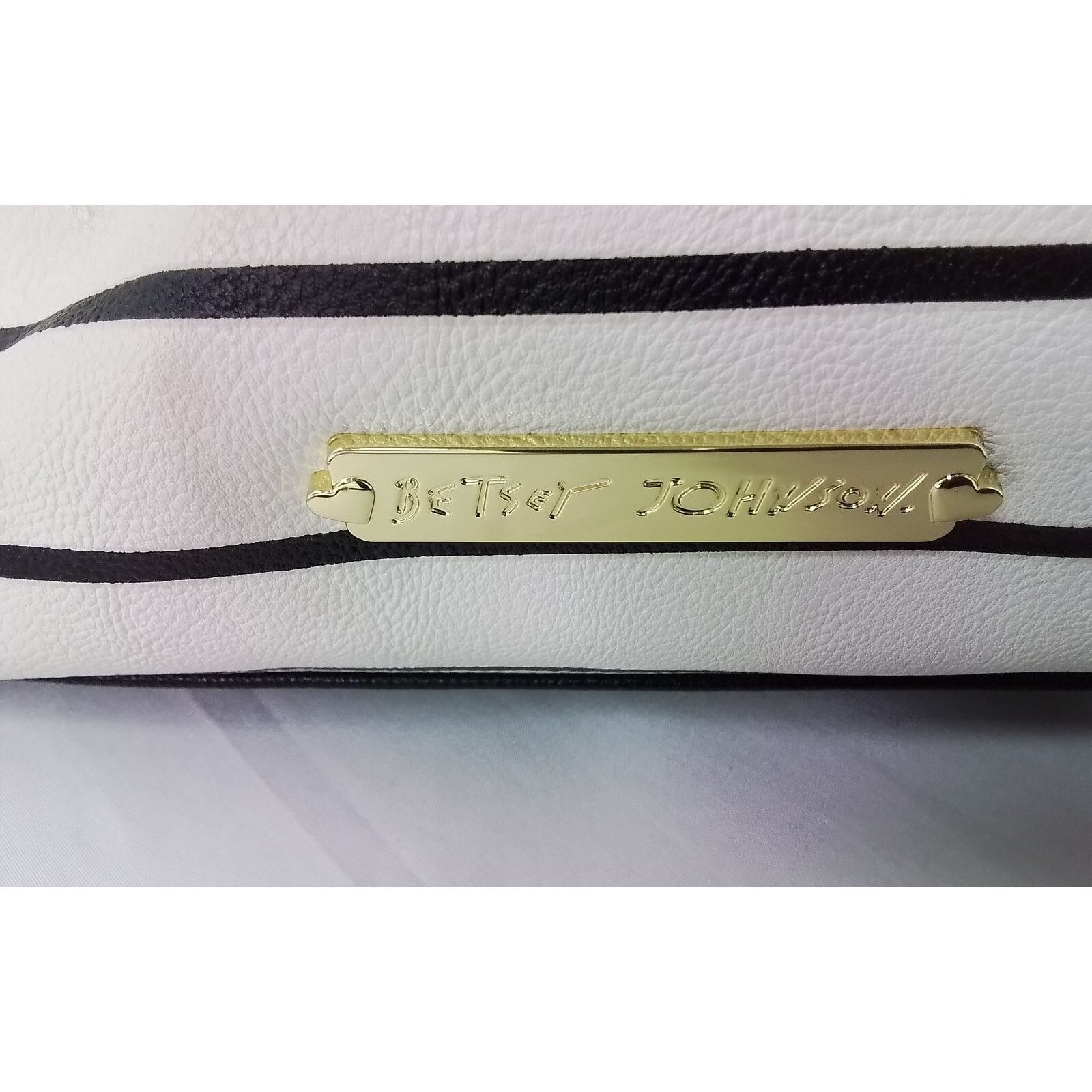 Betsey Johnson Betsey Johnson Handbag + Wallet Black + White Stripe Big Bow Size ONE SIZE - 3 Thumbnail