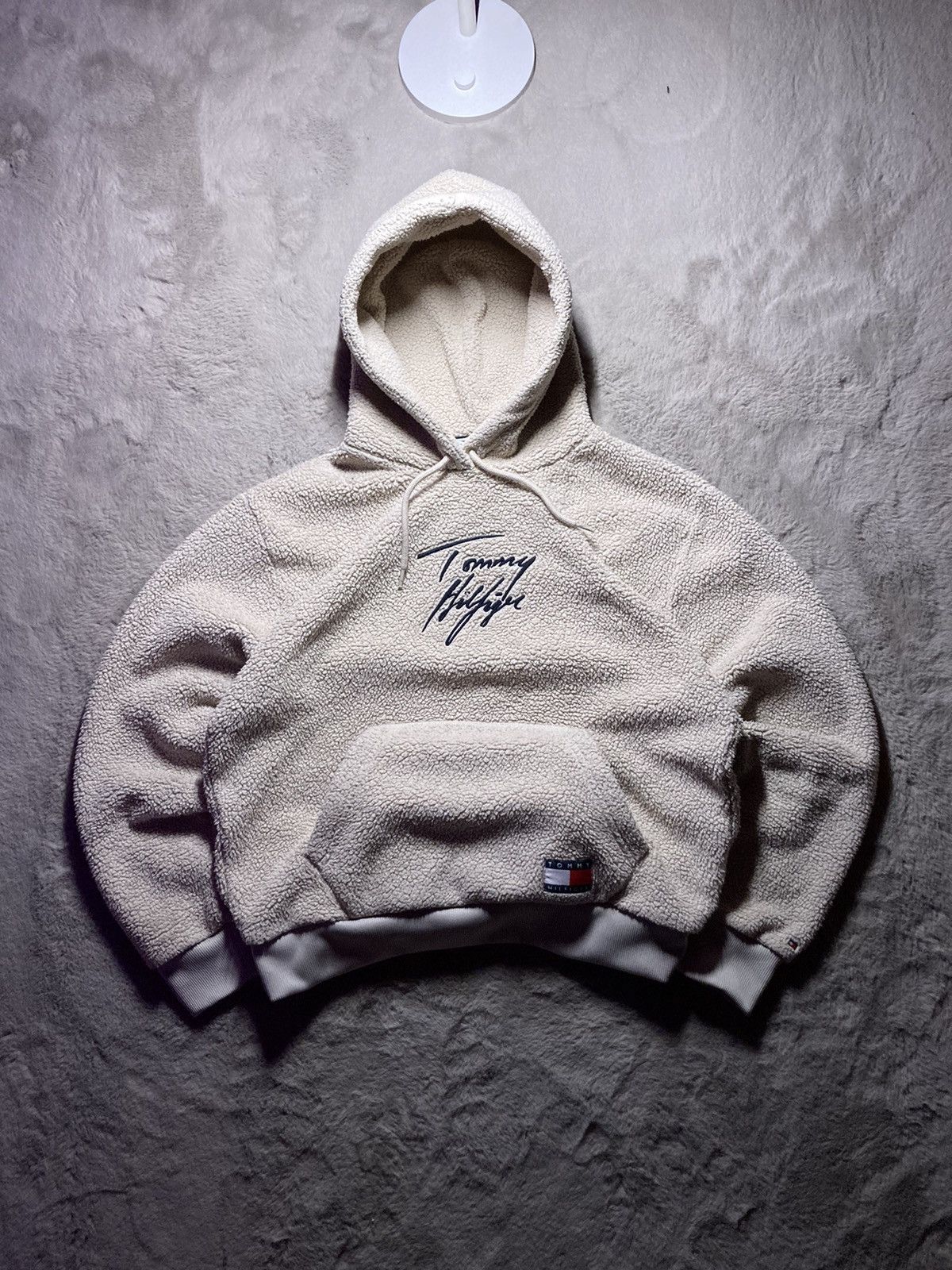 Tommy Hilfiger × Vintage ⛩️Vintage Tommy Hilfiger Hoodie fleece center big logo 90’s Size US S / EU 44-46 / 1 - 1 Thumbnail