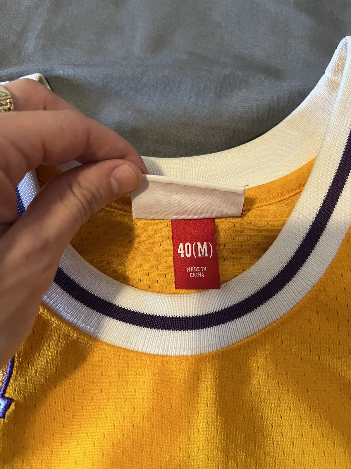 Mitchell & Ness × NBA Kobe Bryant authentic Mitchell and ness jersey Size US M / EU 48-50 / 2 - 6 Thumbnail
