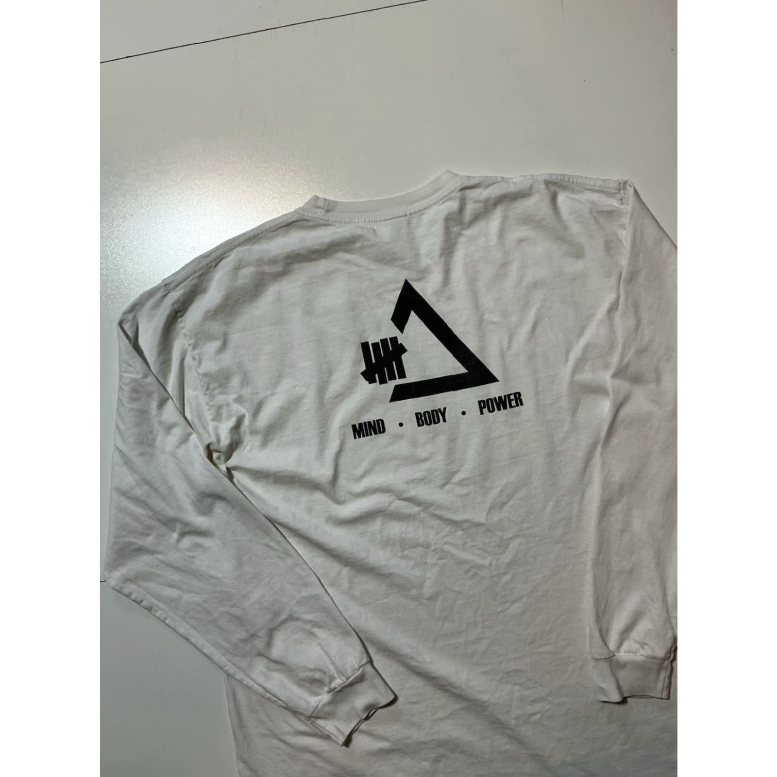 Undefeated Undefeated X UACTP Athletic Club Fitness Mind Body Power White Graphic L/S T-Shirt Mens Large Size US L / EU 52-54 / 3 - 5 Thumbnail