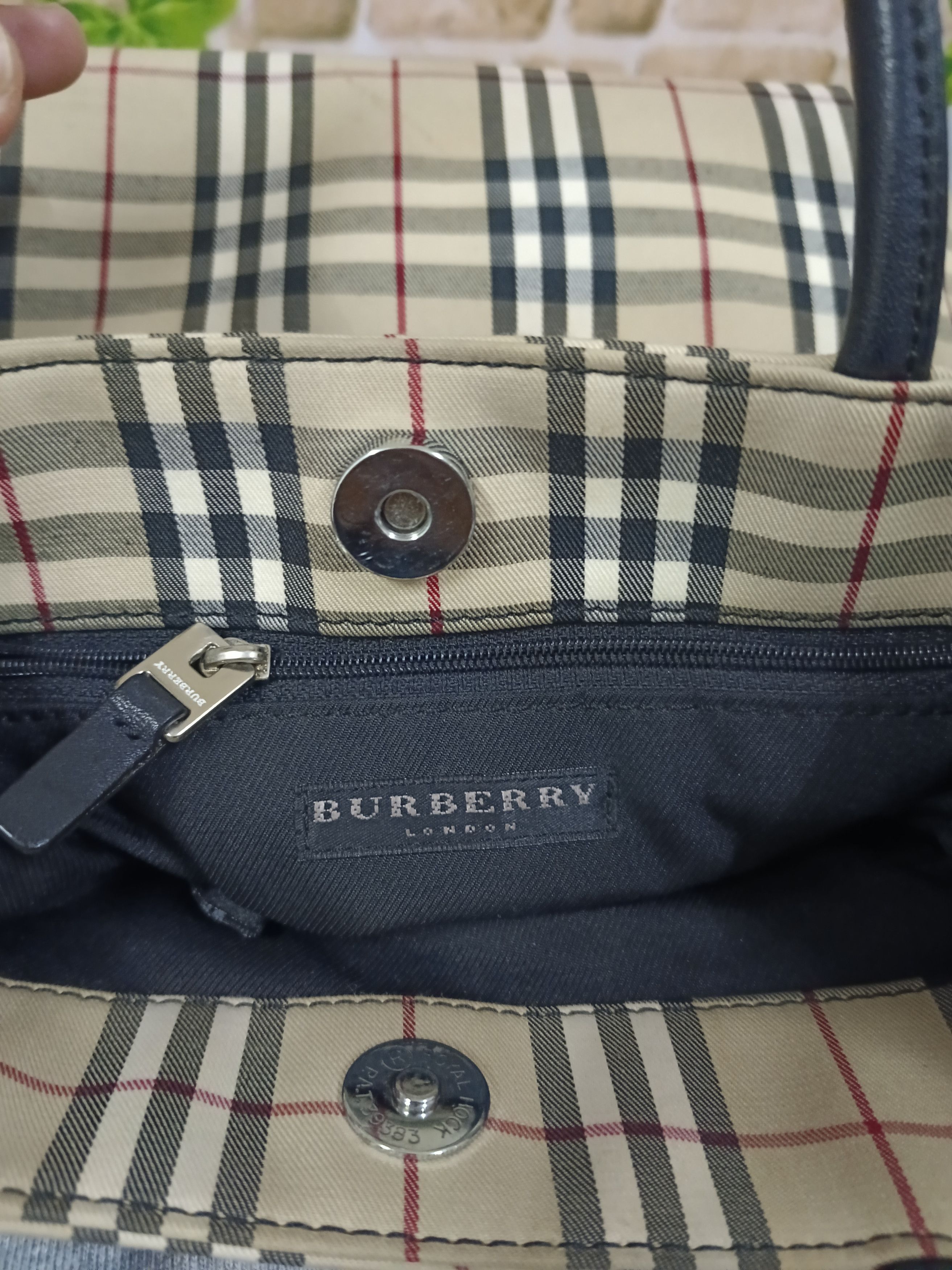 Burberry BURBERRY LONDON NOVA CHECK HANDLE BAG Size ONE SIZE - 6 Thumbnail