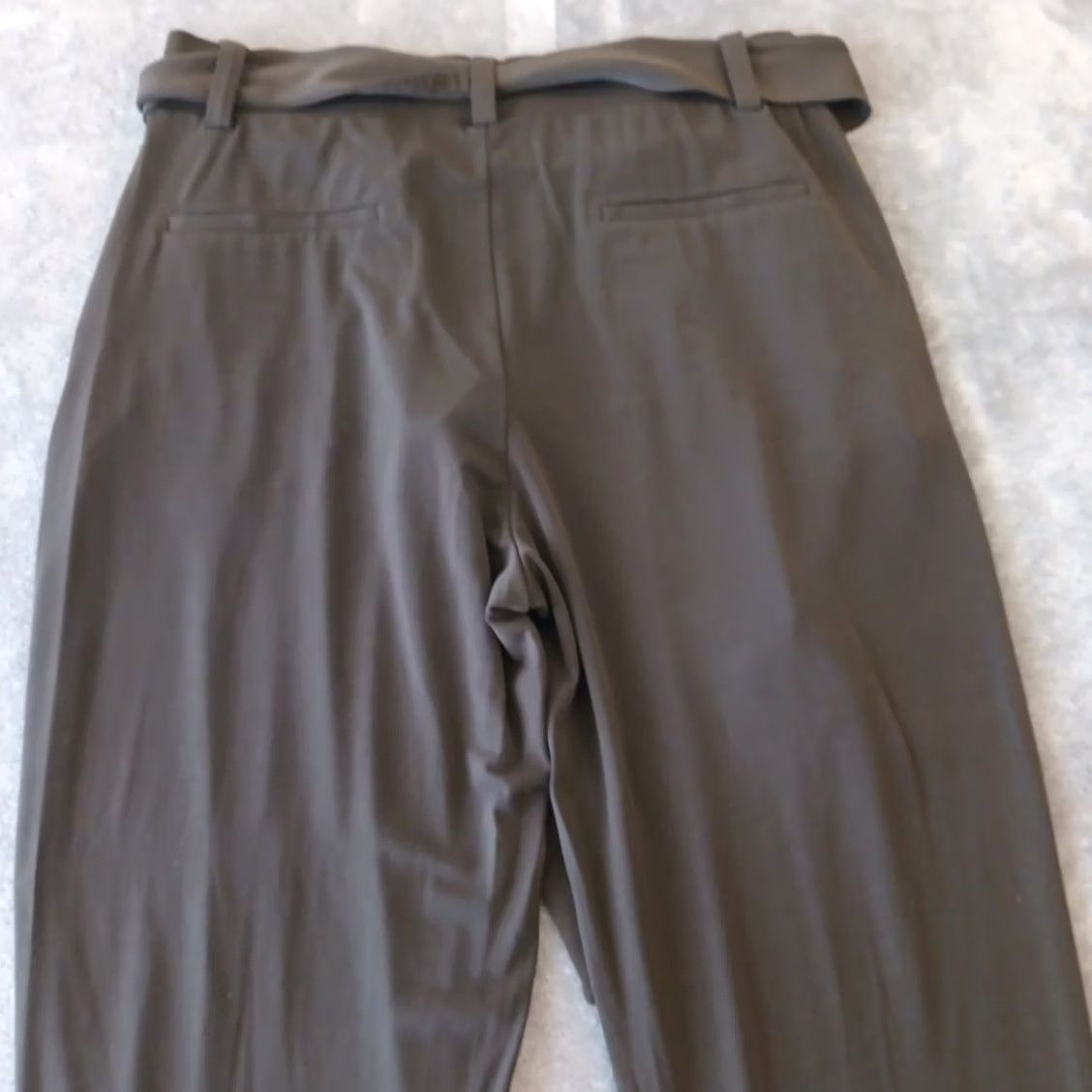 Express Express Ankle Pants Womens Small Green Belted Pleated Pull On Stretch 28x28 Size 28" / US 6 / IT 42 - 7 Thumbnail