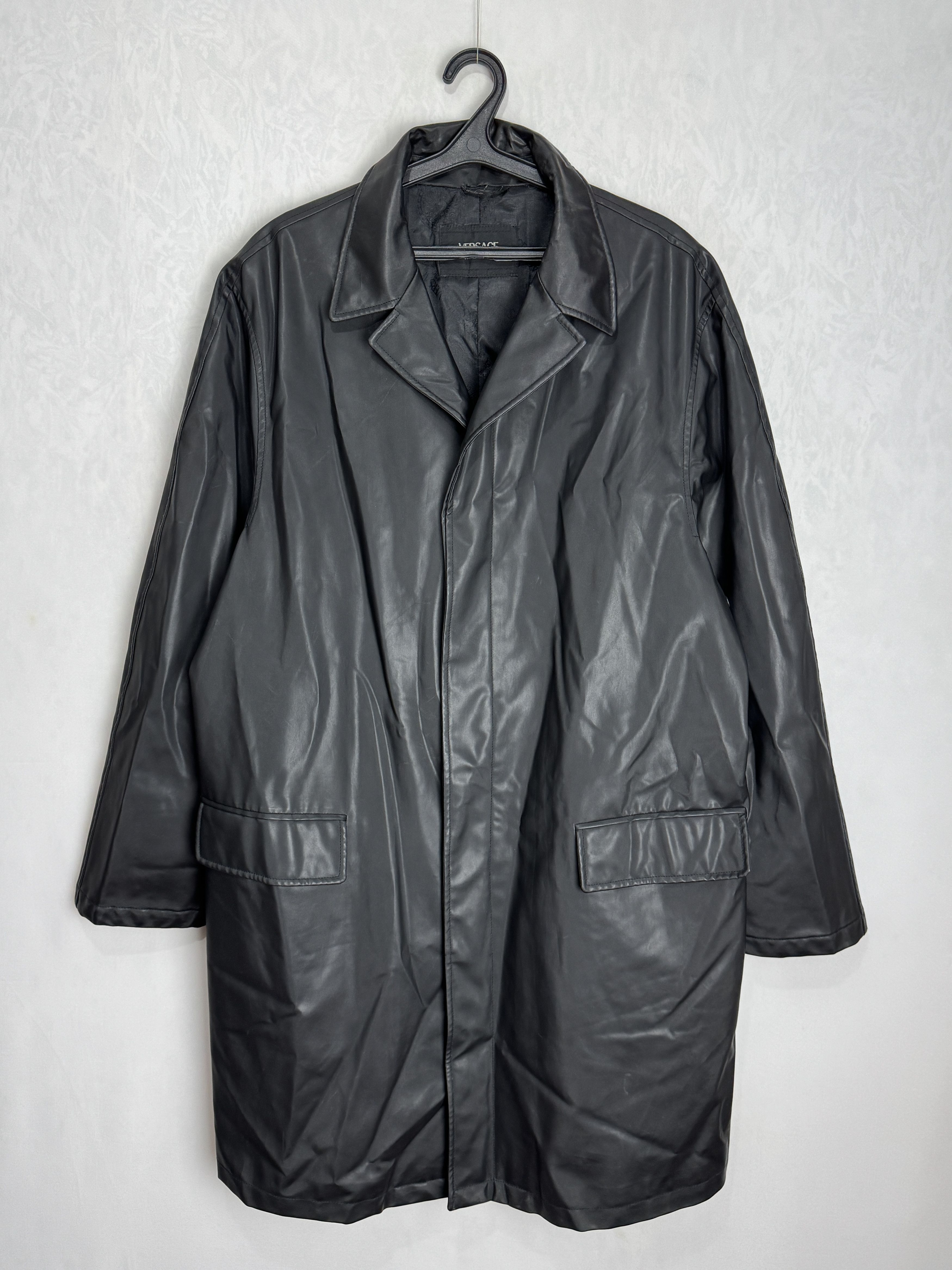 Versace VERSACE CLASSIC V2 vintage men’s oversized faux leather coat Size US XXL / EU 58 / 5 - 1 Thumbnail