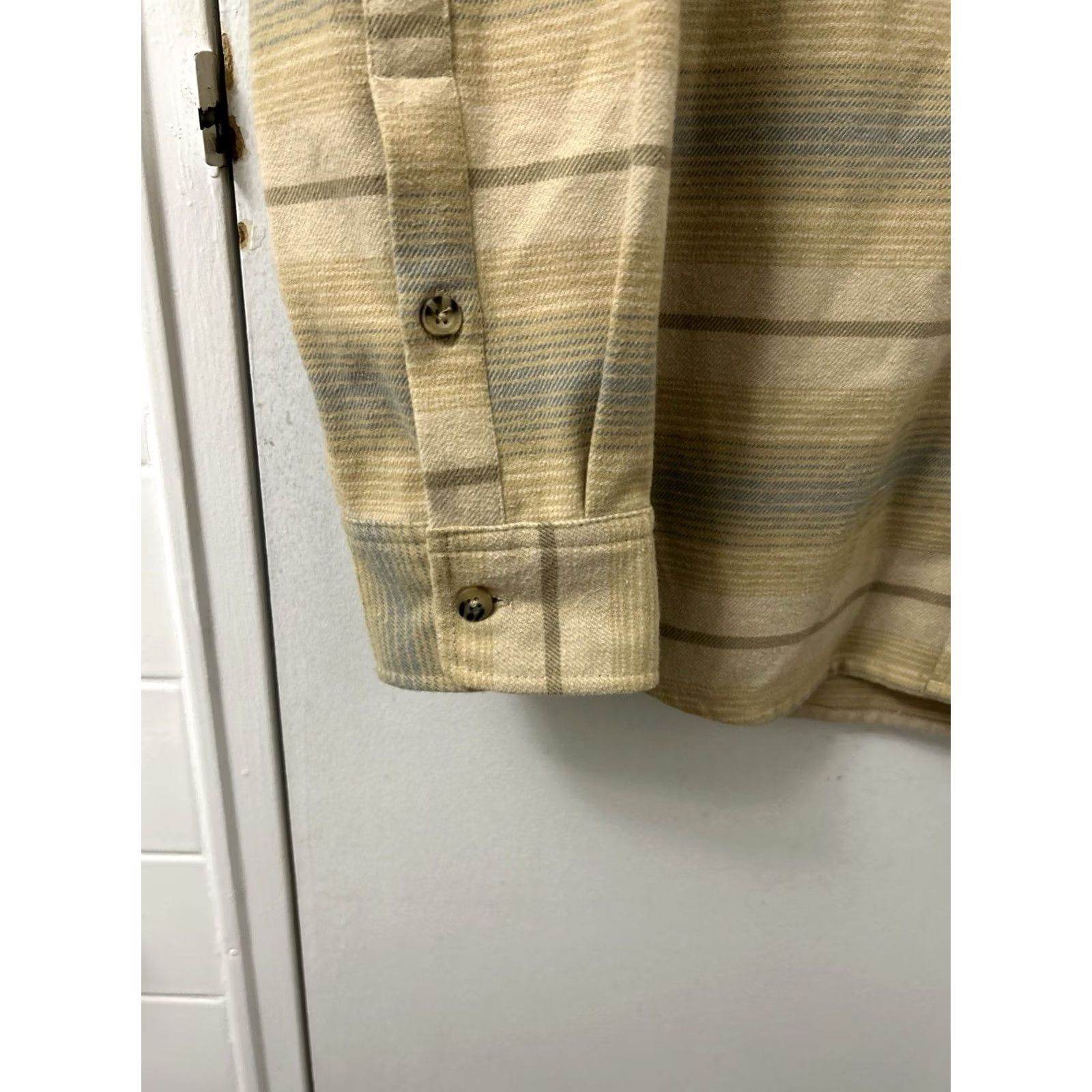 Vintage Levitate Shirt Mens M Tan Blue Striped Flannel Button-Down L/S Organic Cotton Recycled Polyester Embroidered Pockets Casual Workwear Vintage No Size US M / EU 48-50 / 2 - 7 Thumbnail