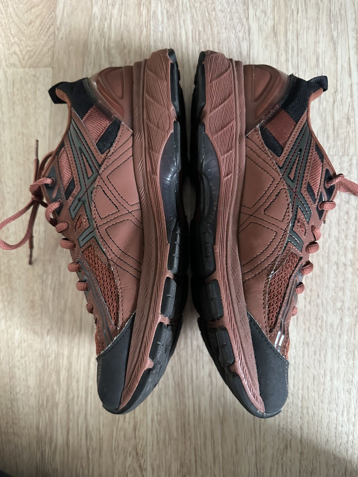 Asics × Kiko Kostadinov Kiko Kostadinov Asics Gel-burz 2 Burgundy Size US 8.5 / EU 41-42 - 2 Thumbnail