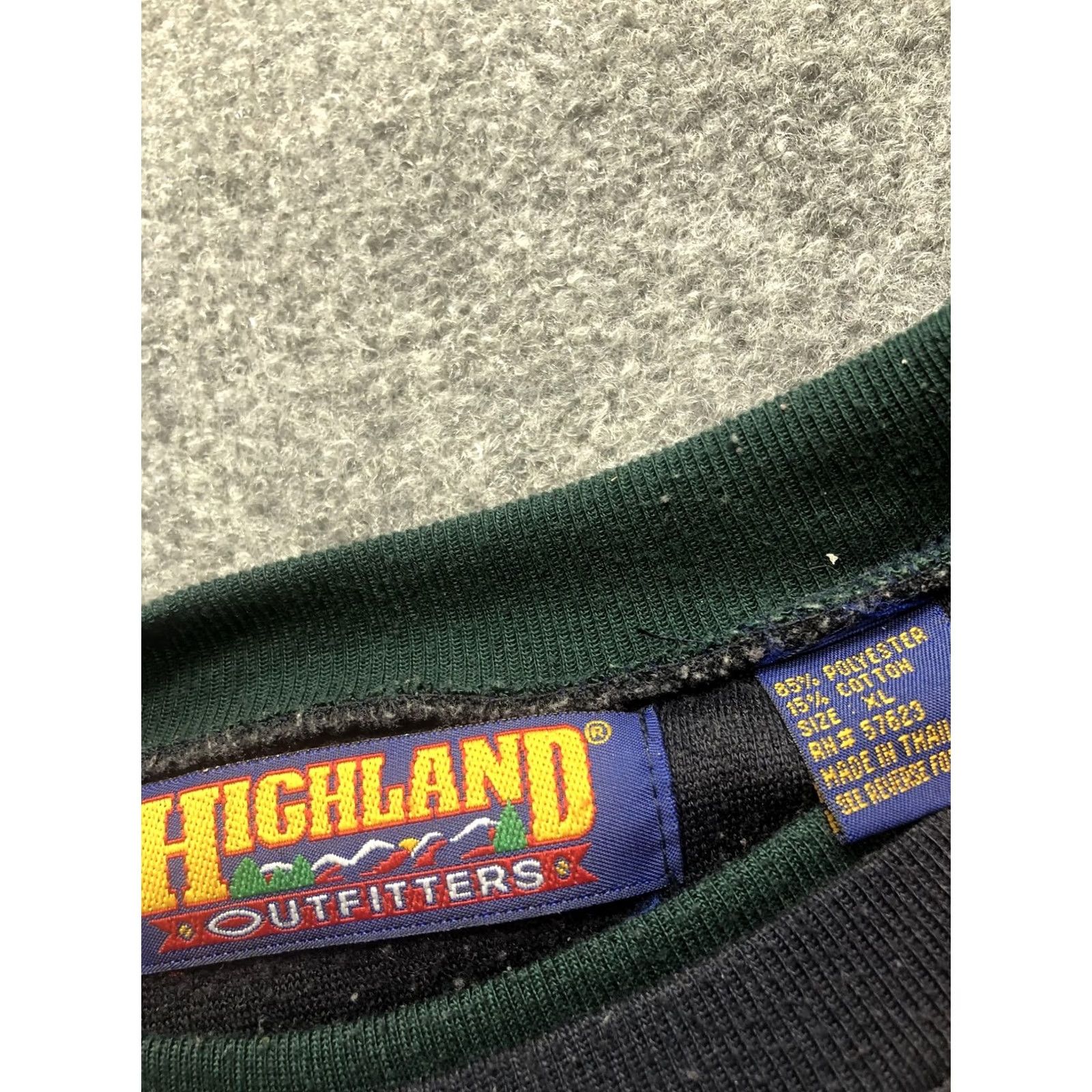 Vintage Highland Outfitters Sweatshirt Mens XL Blue Striped Crewneck Fleece Pullover Size US XL / EU 56 / 4 - 2 Thumbnail