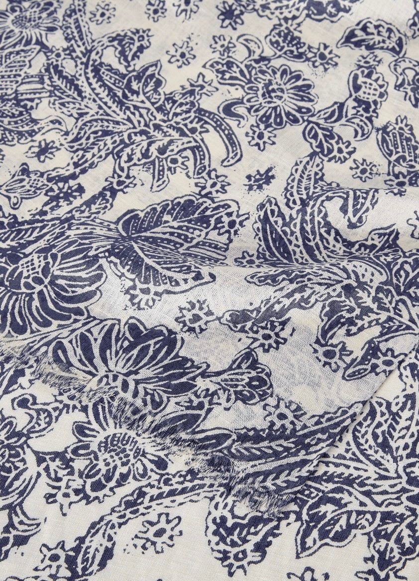 Loro Piana o1srvl11e0325 FAN9716 Size: OS / Sciarpa Scarf Size ONE SIZE - 3 Thumbnail