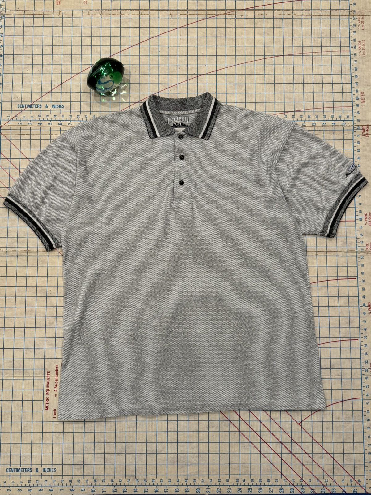 Vintage Vintage Caribou Textured Short Sleeve Polo Shirt Gray XXL Size US XXL / EU 58 / 5 - 1 Thumbnail